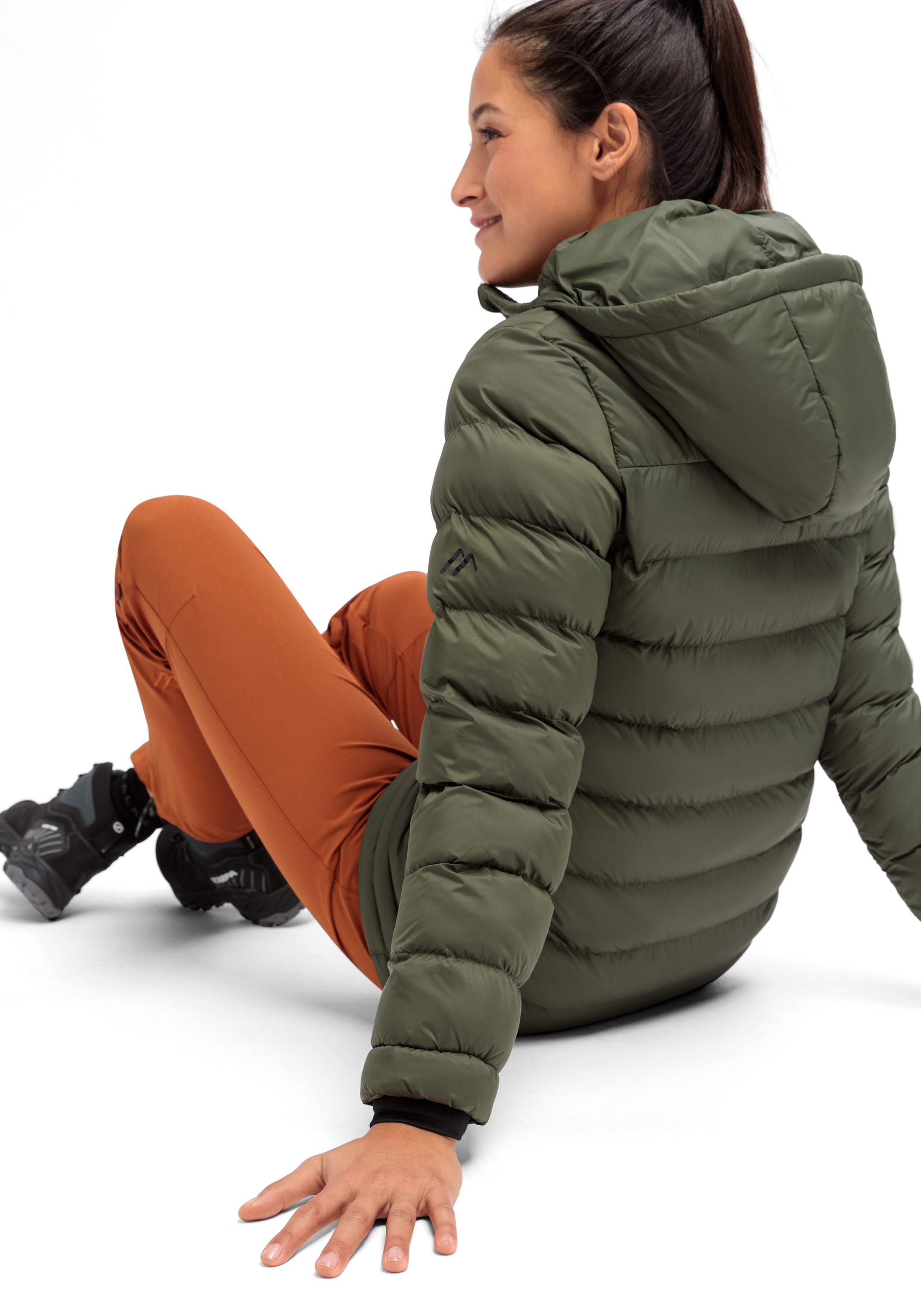 Maier Sports Funktionsmantel »Lomnica Coat W«, Damen Mantel, leichtes Primaloft Material, 3 RV-Taschen und Kapuze