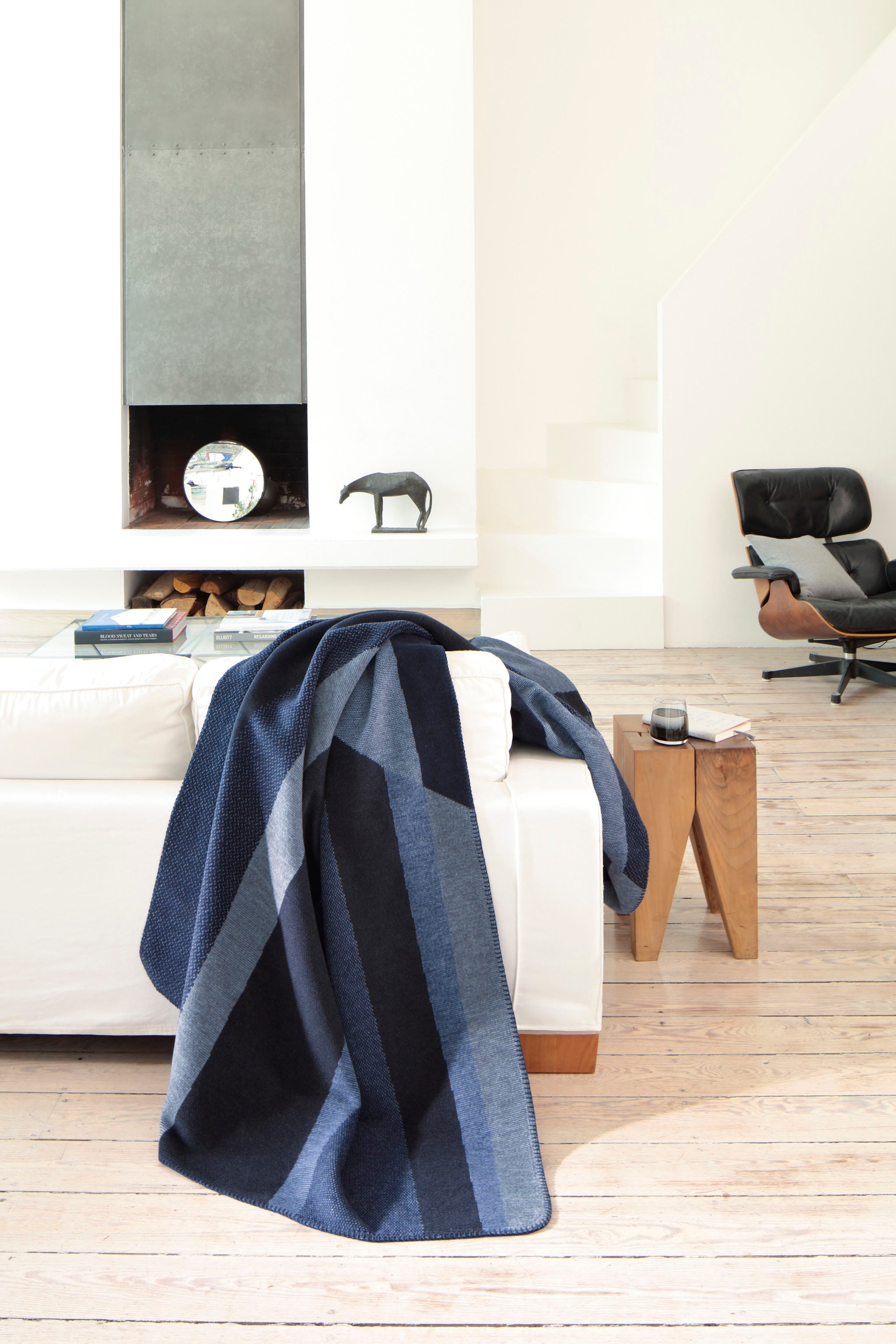 Biederlack Wohndecke »Twilight«, mit extravagantem Design, Kuscheldecke