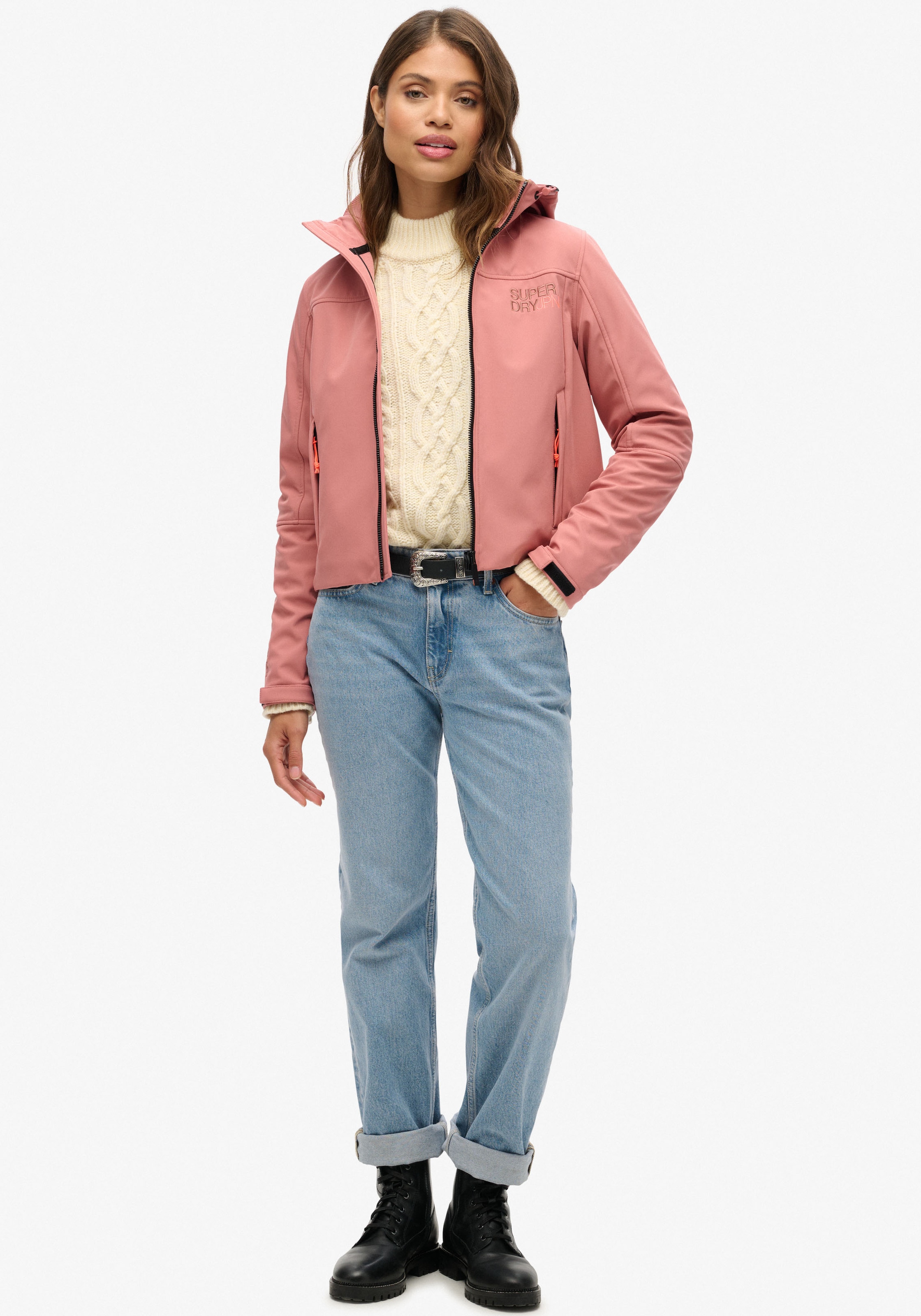 Superdry Outdoorjacke »HOODED SOFT SHELL TREKKER JKT«, mit Kapuze