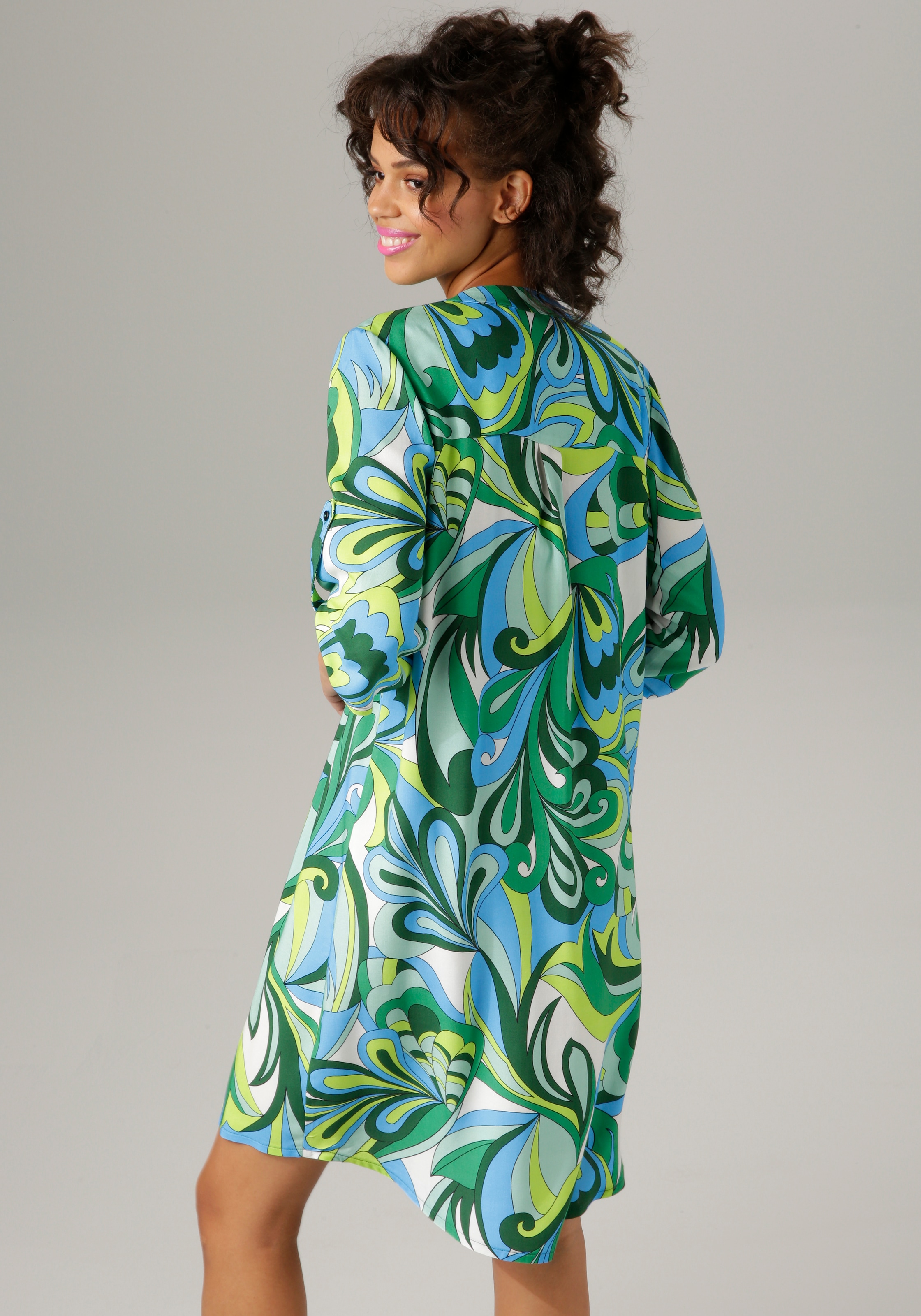 Aniston CASUAL Sommerkleid, mit farbharmonischem, graphischem Druck kaufen | Sommerkleider