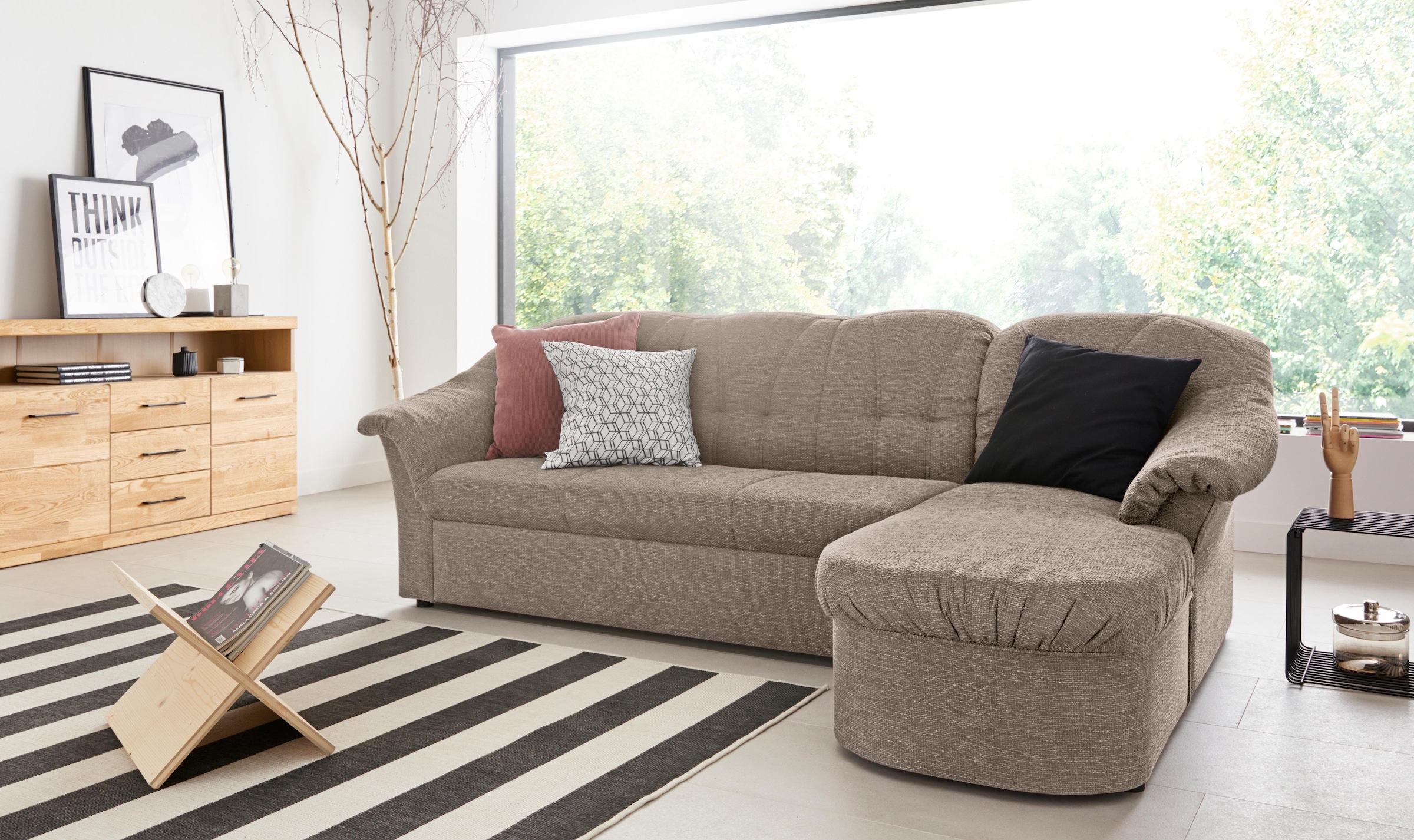 DOMO collection Ecksofa »Pegnitz, elegante Rückensteppung, kompakte Stellma günstig online kaufen