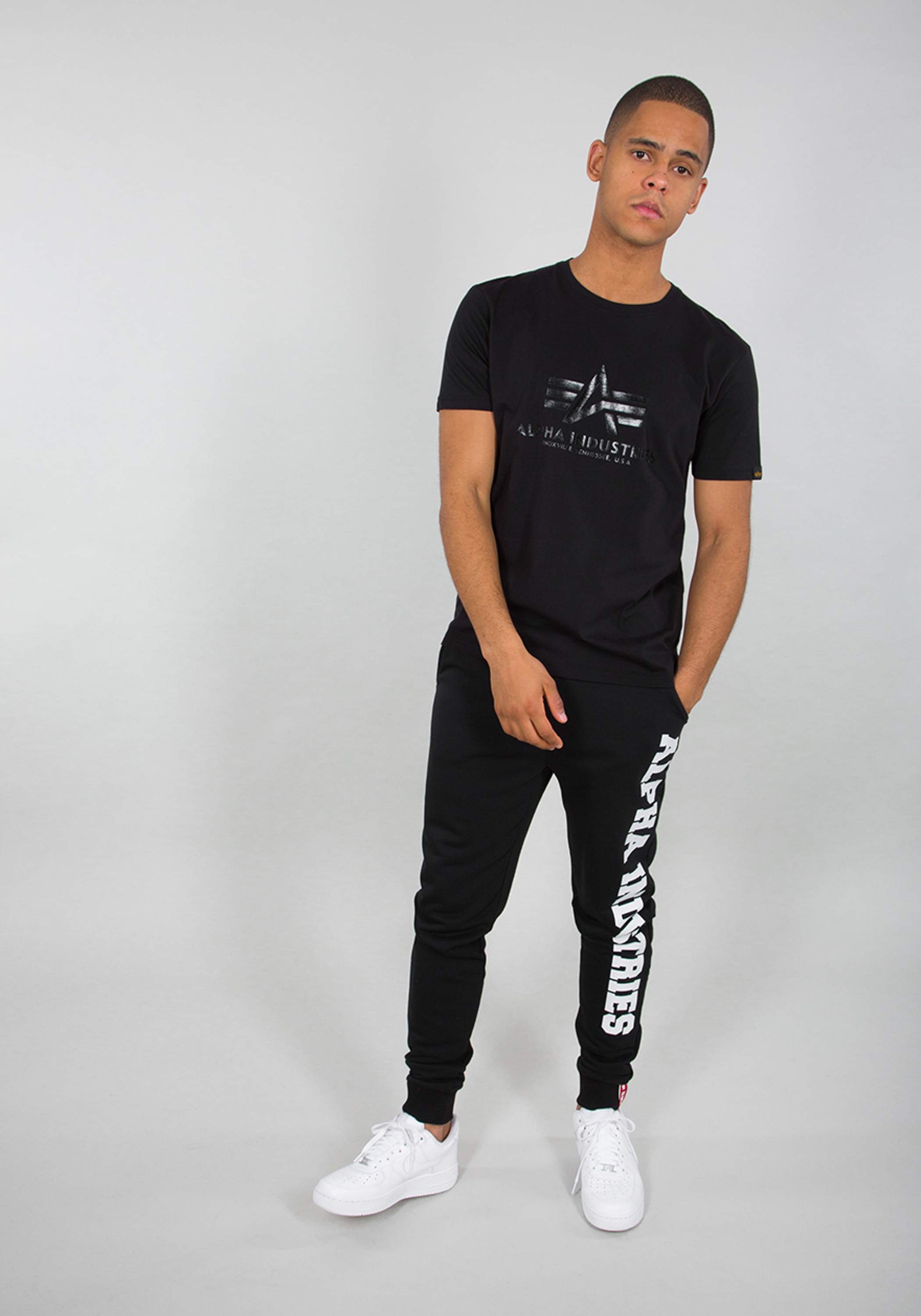 Alpha Industries Jogginghose »Alpha Industries Men - Jogger Big Letters Jogger«