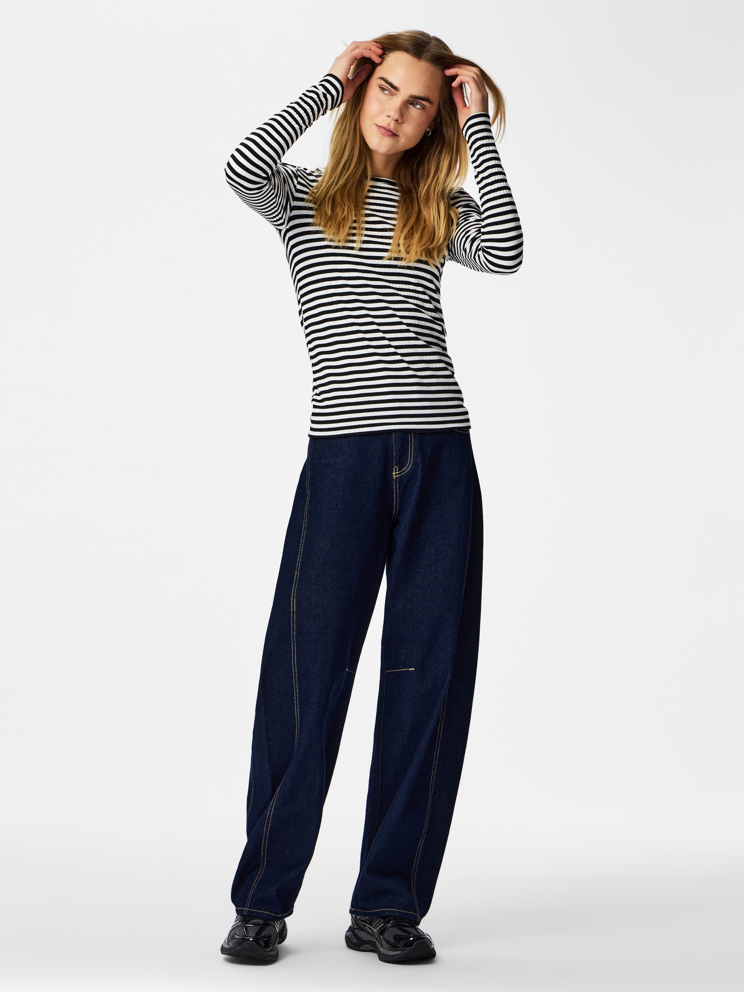 pieces Langarmshirt »PCLAYA LS TOP JRS NOOS« Materialmix, regular fit
