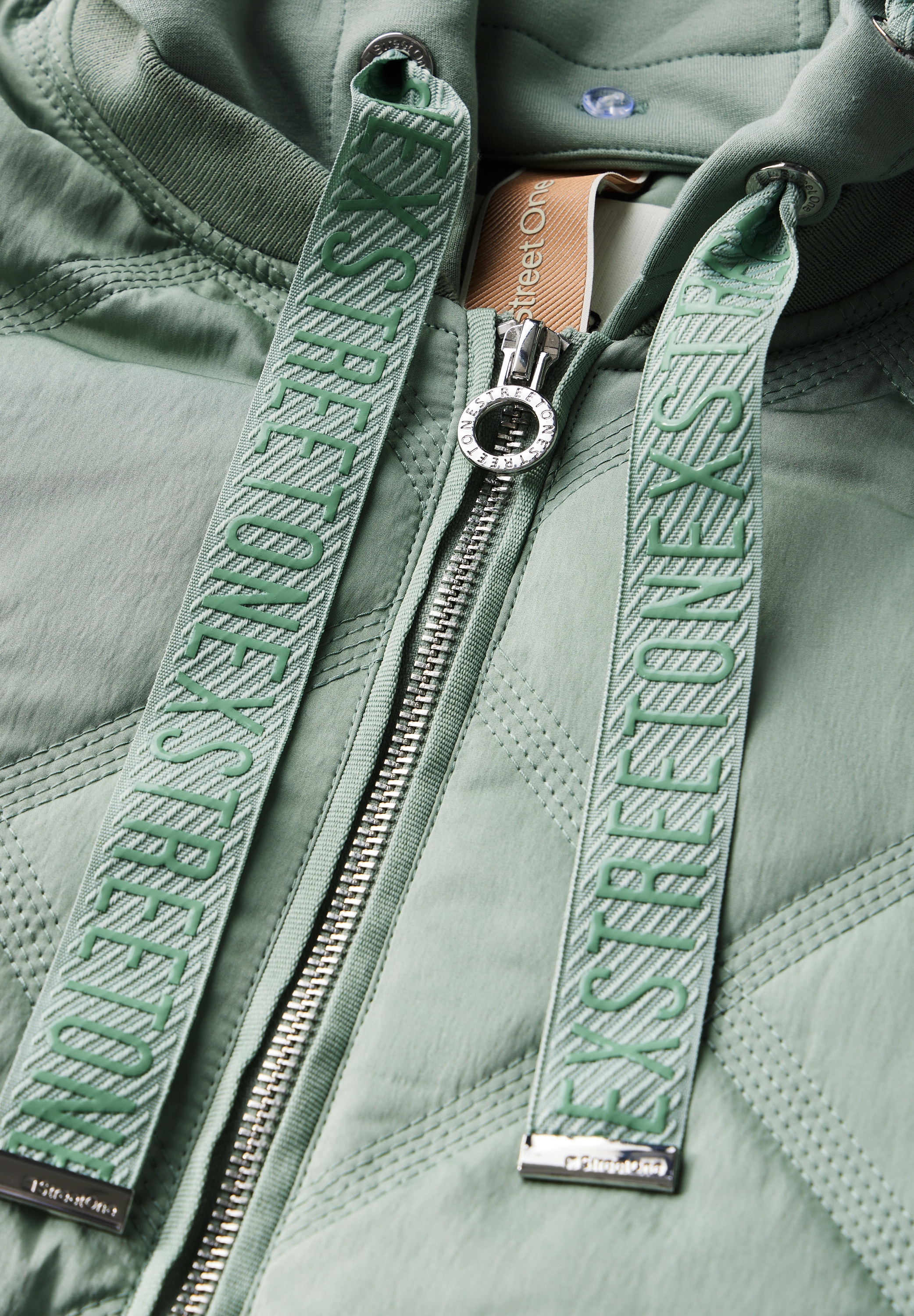 STREET ONE Steppjacke, mit Kapuze, mit Steppmuster