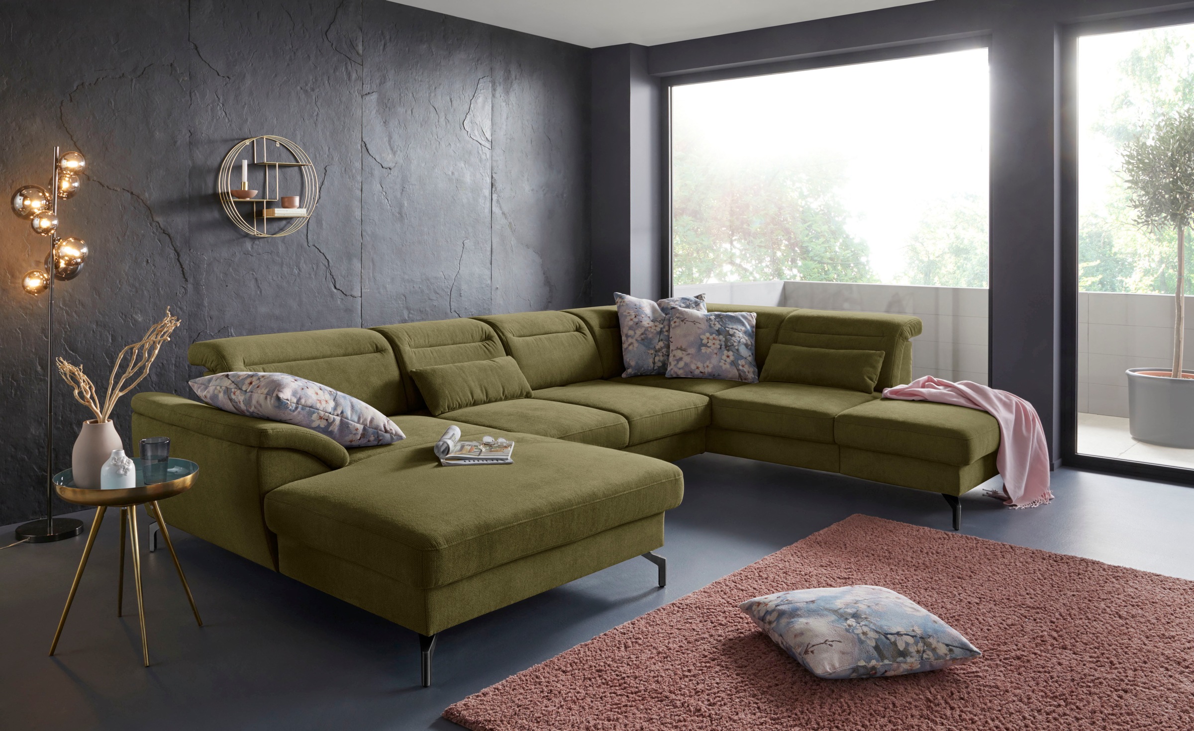 sit&more Wohnlandschaft »Percy U-Form«, 15 cm Fußhöhe, Sitztiefenverstellung, wahlweise in 2 Fußfarben
