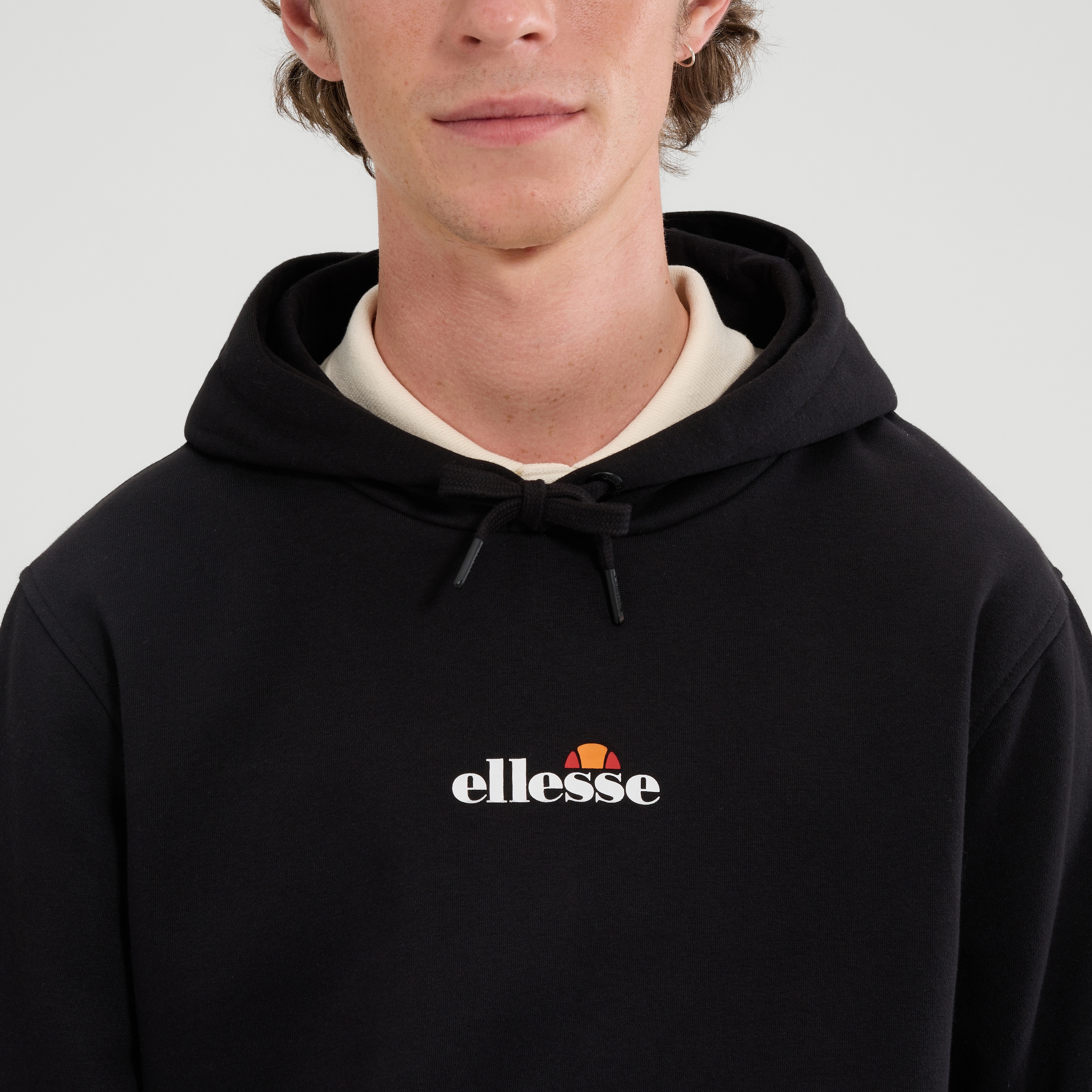 Ellesse Kapuzensweatshirt »PERSHUTA 2 OH HOODY«, mit Kängurutasche
