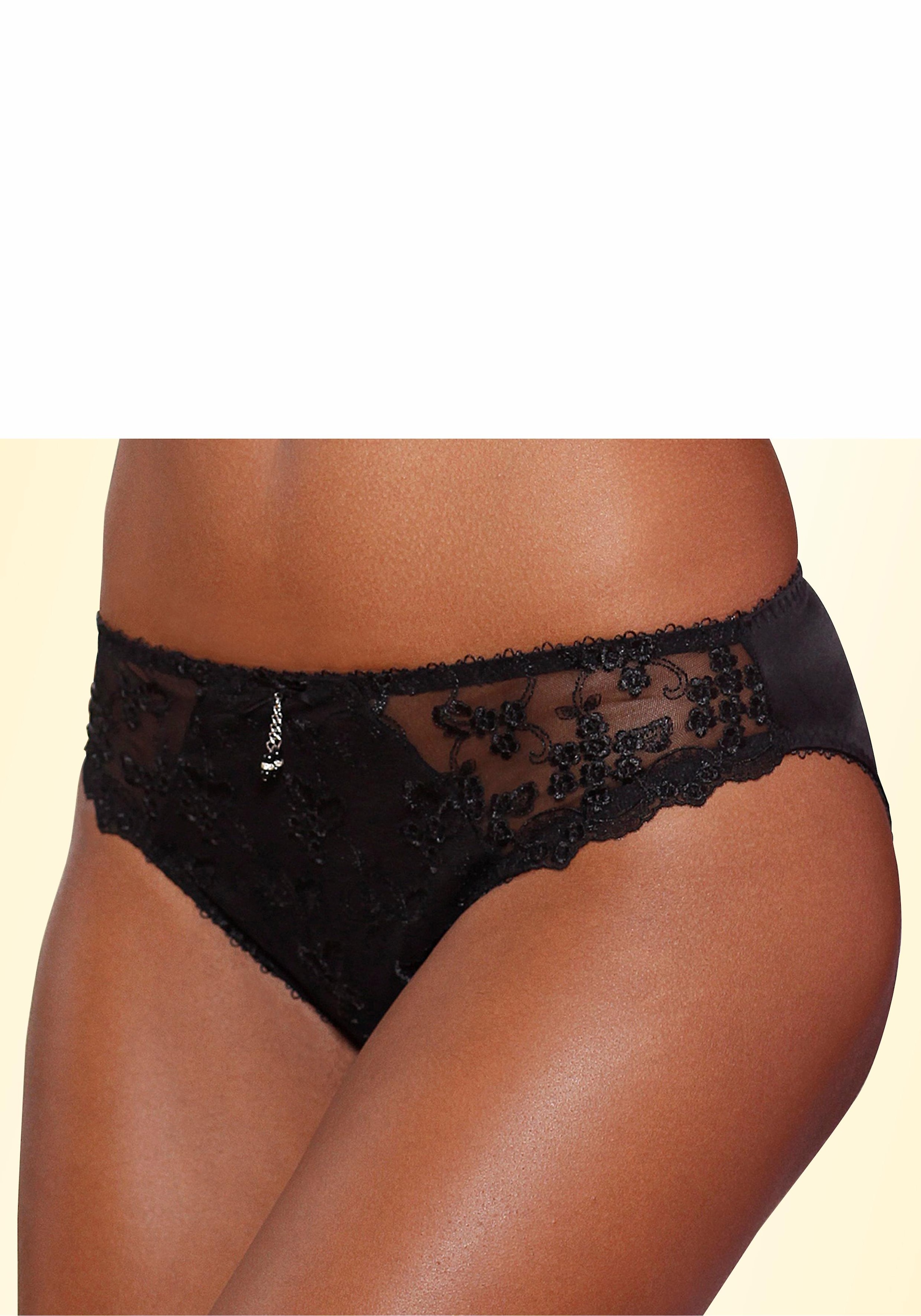 LASCANA Slip, Dessous mit schöner Blümchen-Stickereispitze