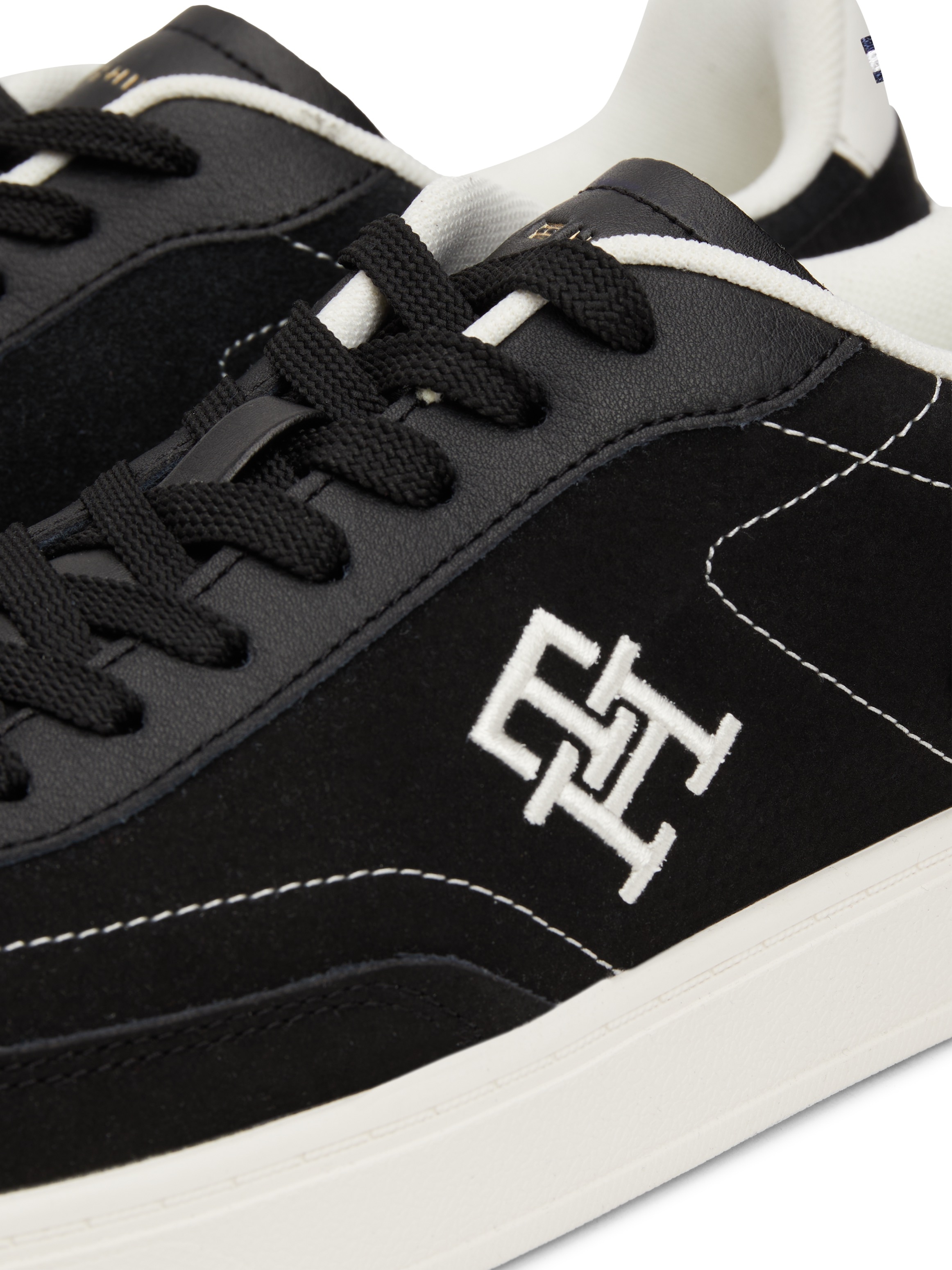 Tommy Hilfiger Plateausneaker »TH HERITAGE COURT SNEAKER SDE«, Freizeitschuh, Halbschuh, Schnürschuh mit seitlichem TH-Logo