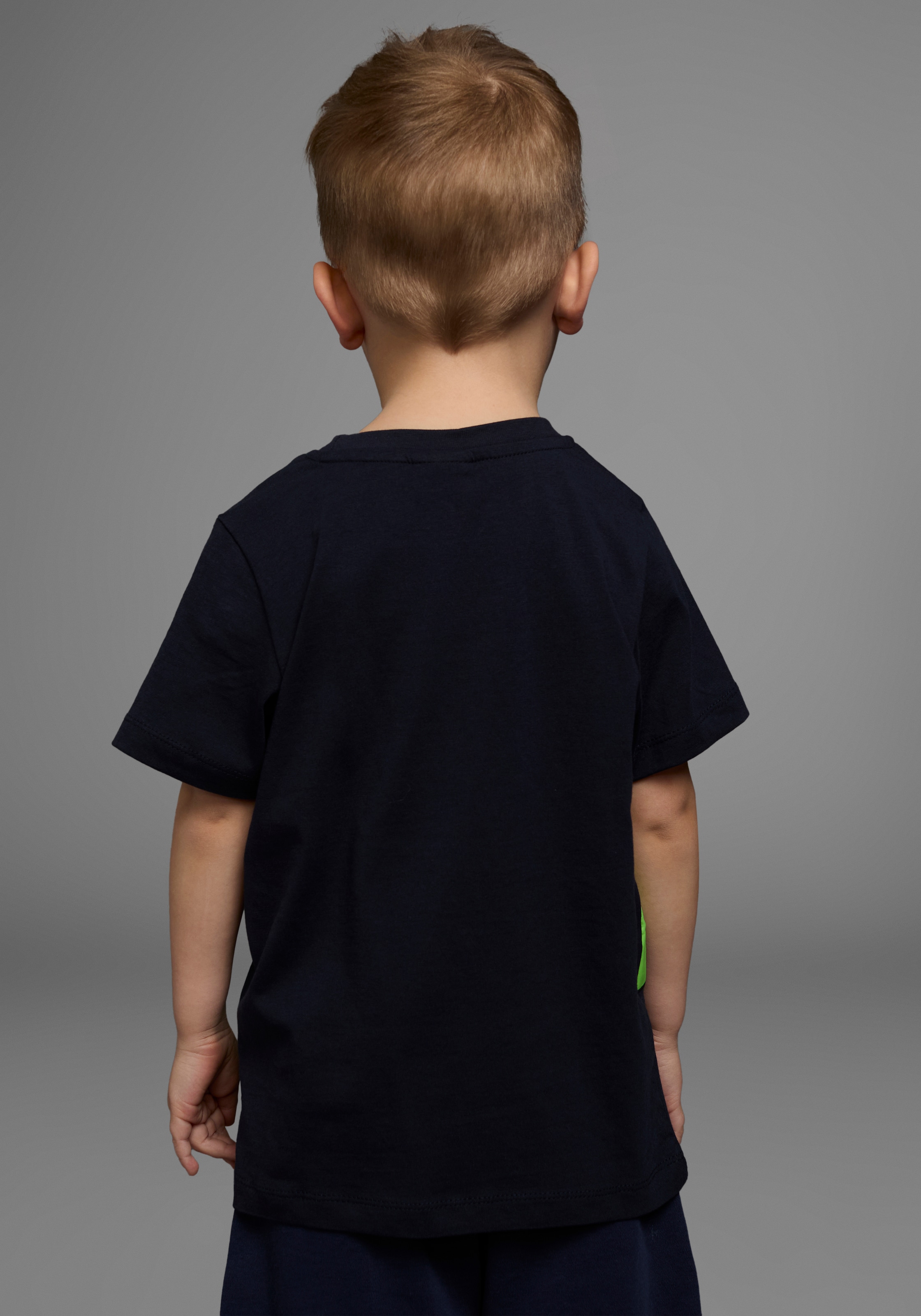 KIDSWORLD T-Shirt »Mit großem Druck: GREEN DINO«, Kurzarm, Basic-Passform, bedruckt, Rundhalsausschnitt