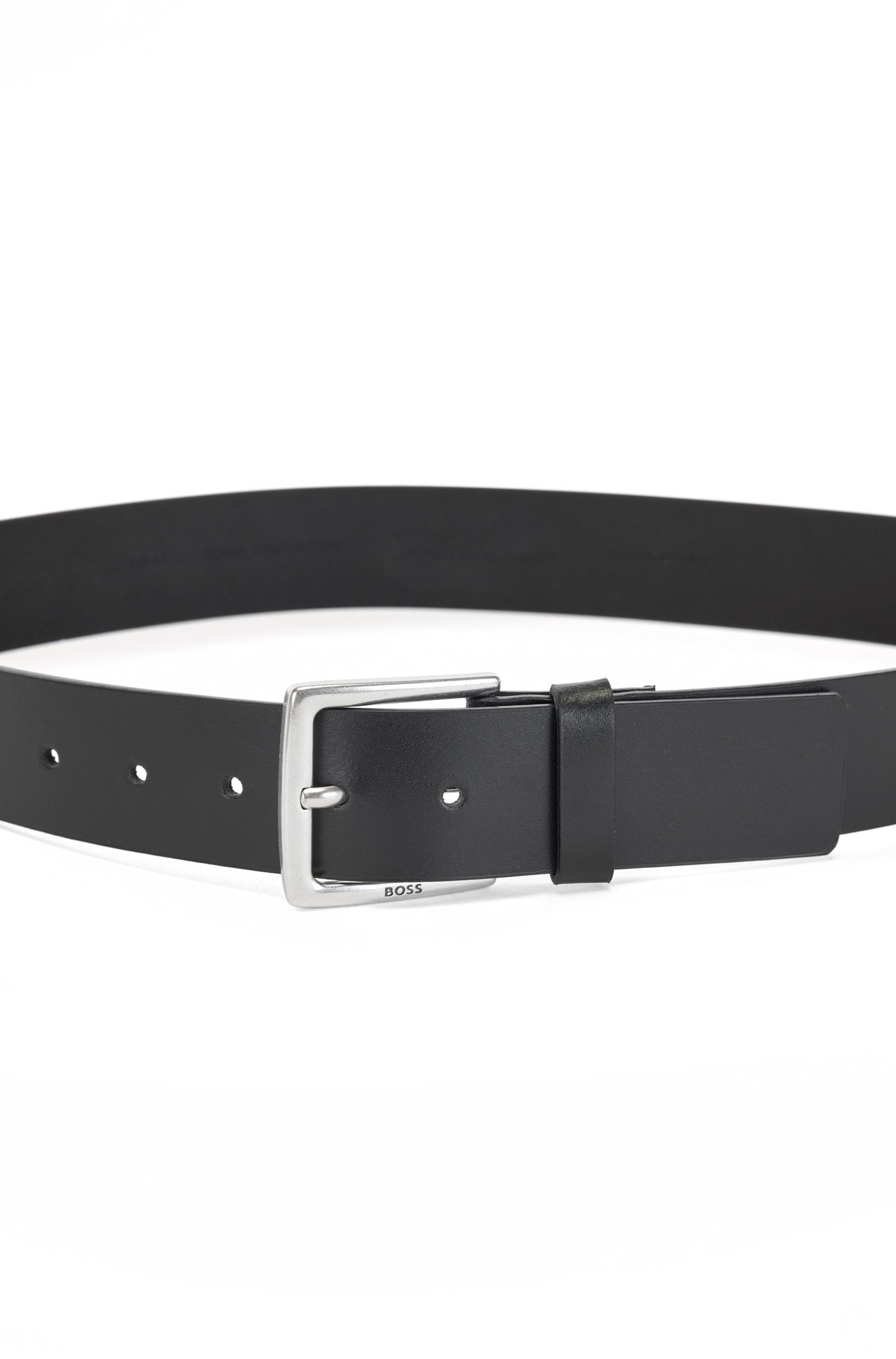 BOSS Ledergürtel »Rummi_Sz40«, aus italienischem Leder mit Metall-Details in Antik-Optik