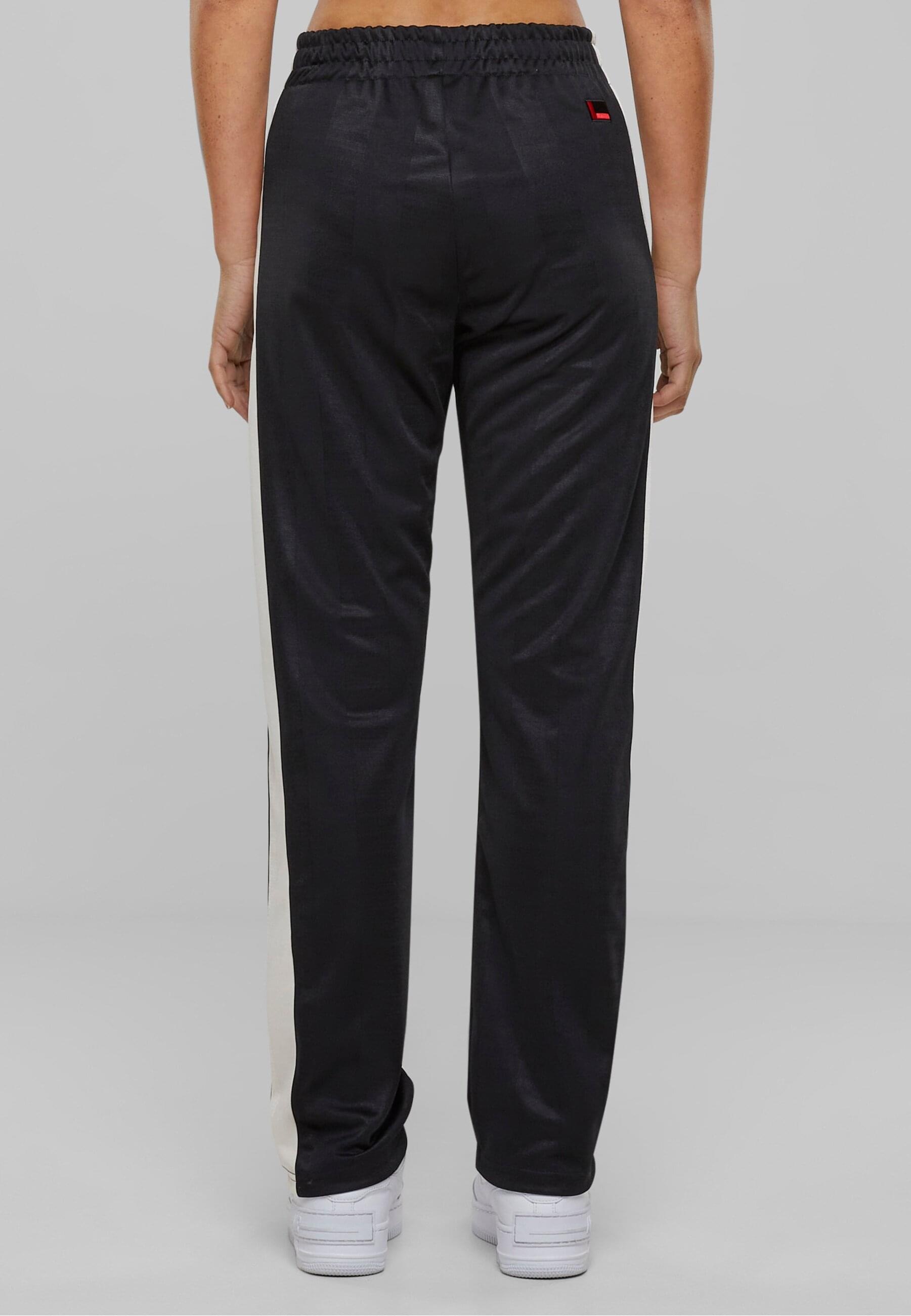 Fubu Stoffhose »Fubu Herren FM223-018-2 FUBU Corporate Striped Track Pants«