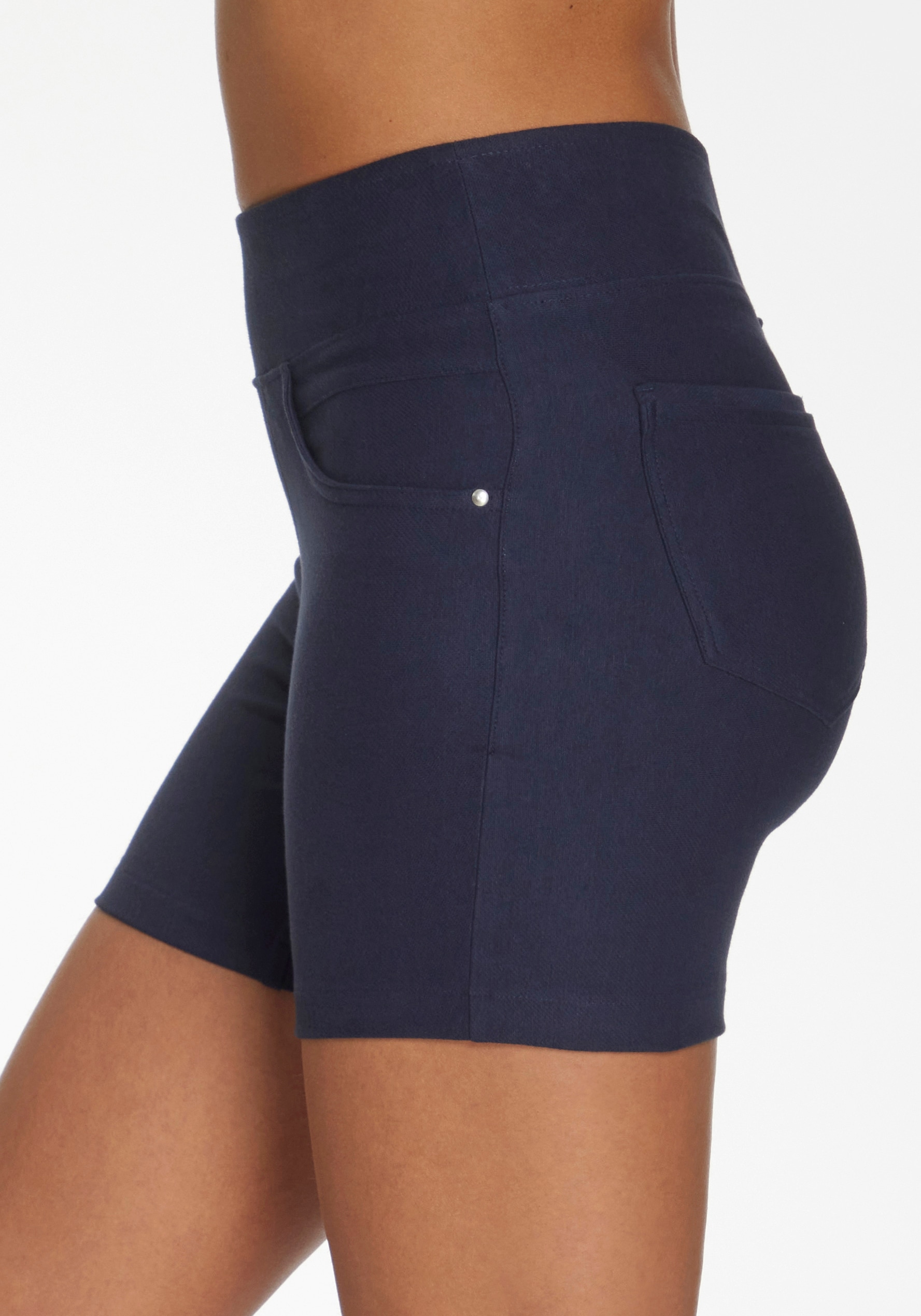 H.I.S Shorts, im Schlupfhosen Style