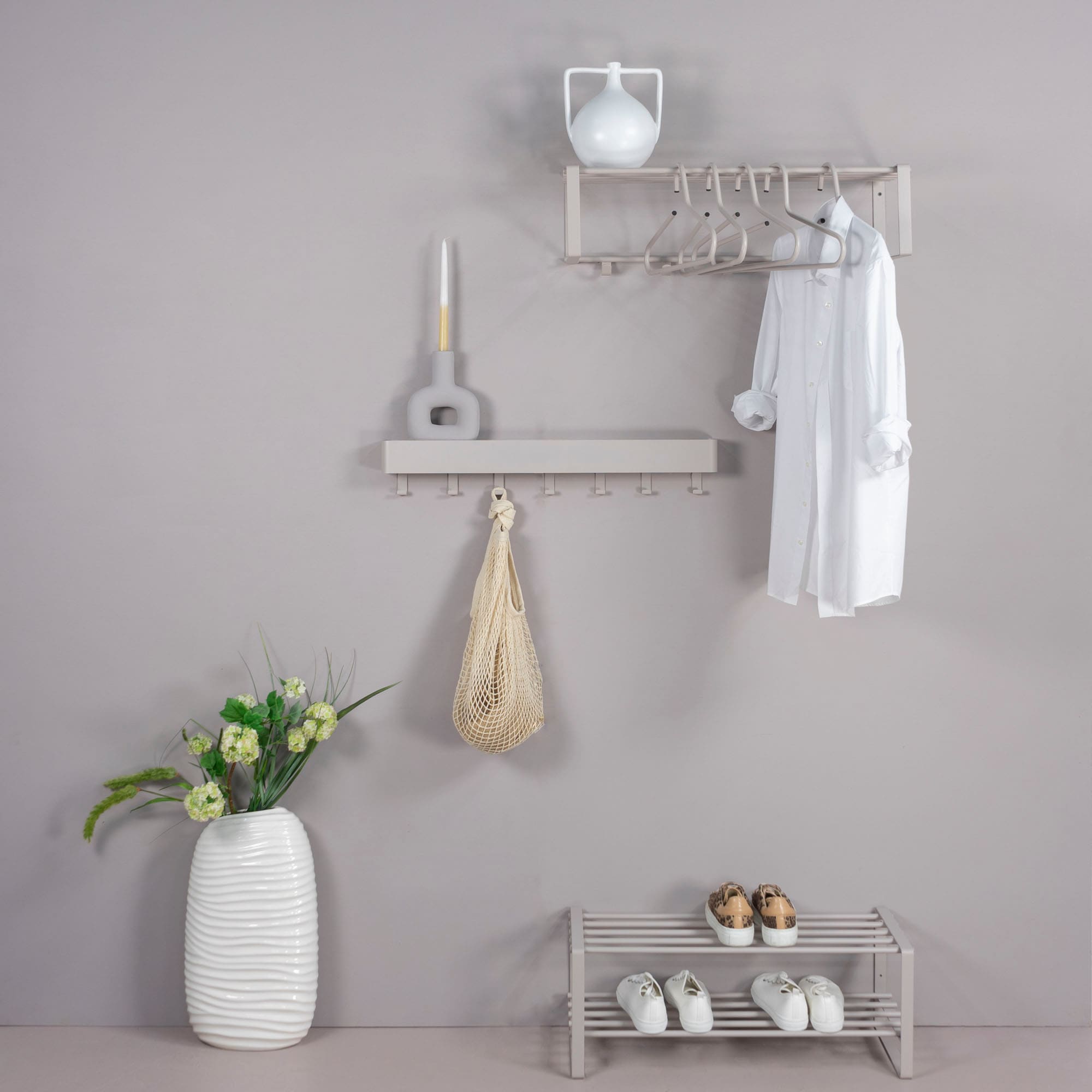 Spinder Design Garderobenleiste »REX«, (1 St.), Wandgarderobe aus Stahl mit Hutablage und 5 bzw. 7 Haken