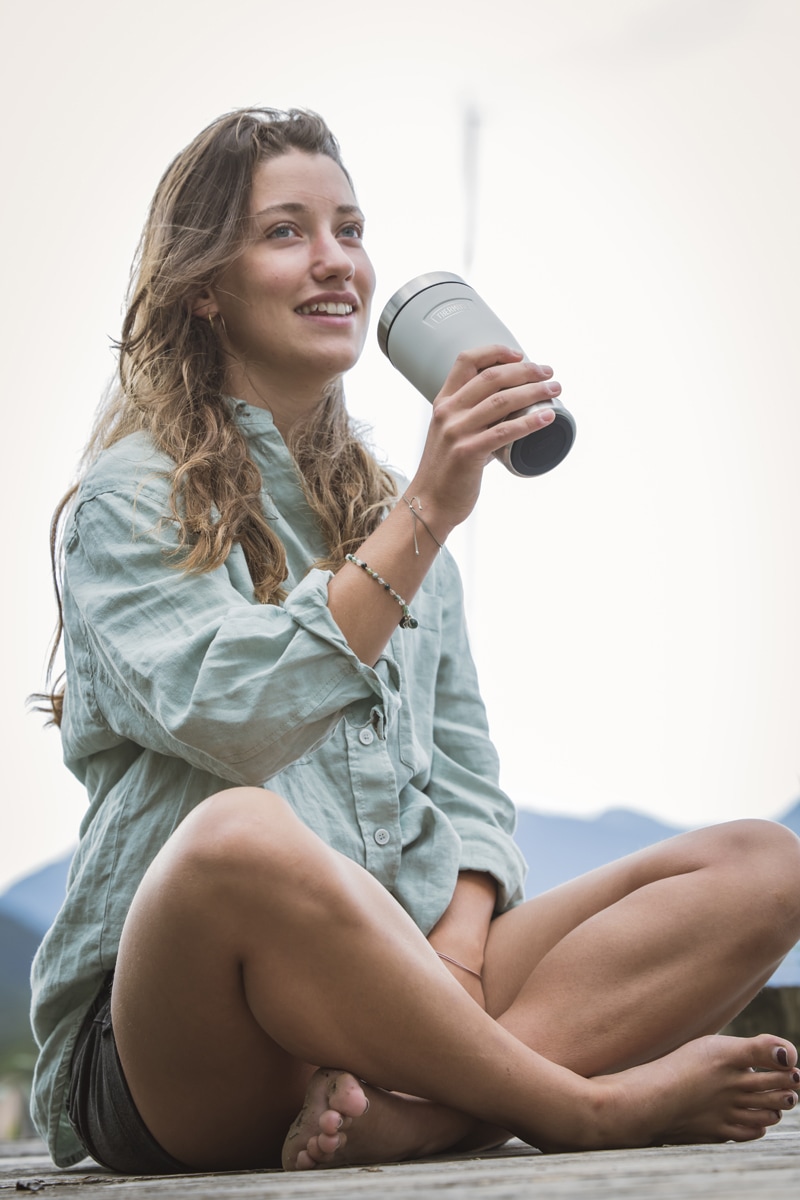 THERMOS Thermobecher »ICON MUG, rutschfester Boden, 360° Trinkfunktion, spülmaschinenfest«, (1 tlg.), 0,47l, 7h heiß & 22h kalt, absolut dicht, Dura-Seal-Deckel