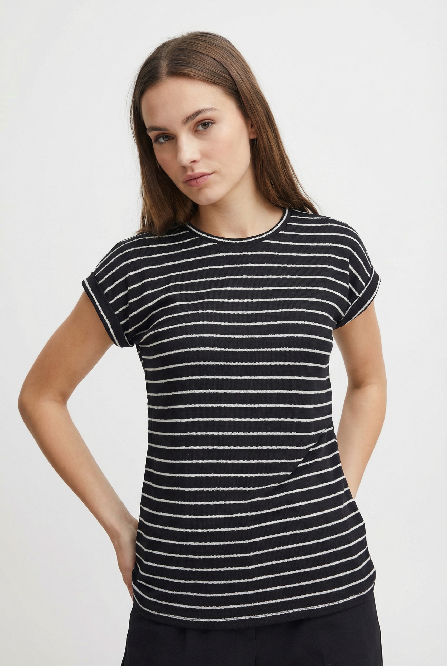Vero Moda Kurzarmpullover »VMBRIANNA SS O-NECK PULLOVER BOO  REP« mit überschnittenen Schultern mit Umschlagsaum