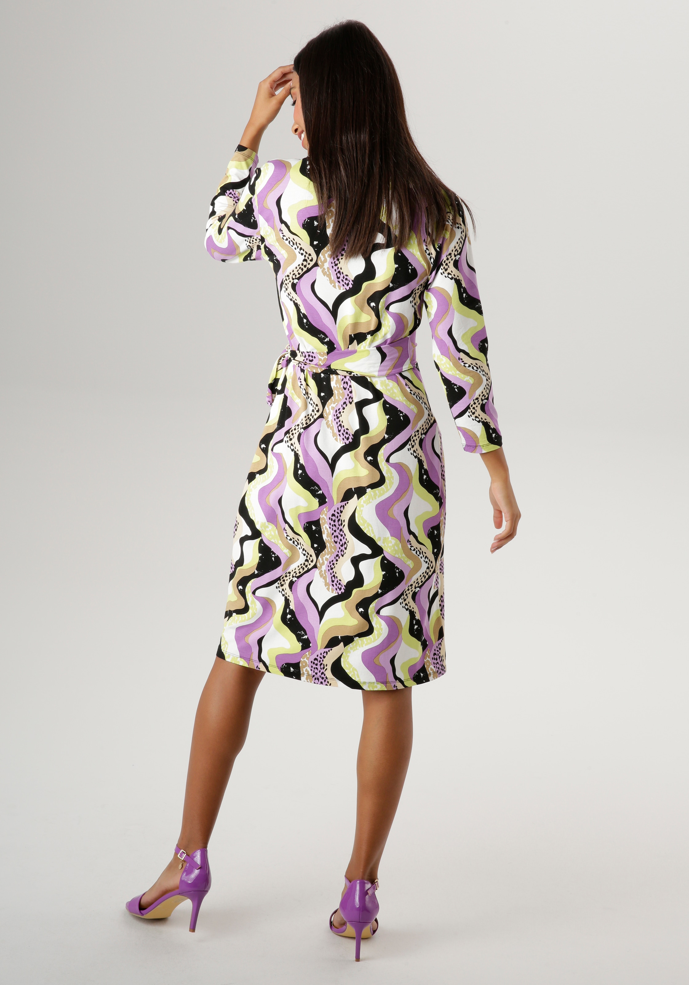 Aniston SELECTED Jerseykleid, mit Bindedetail in der Taille