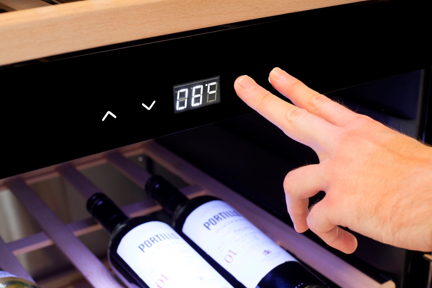 Caso Weinkühlschrank »CASO WineExclusive 180 Smart« für 126 Stk. Standardflaschen á 075l