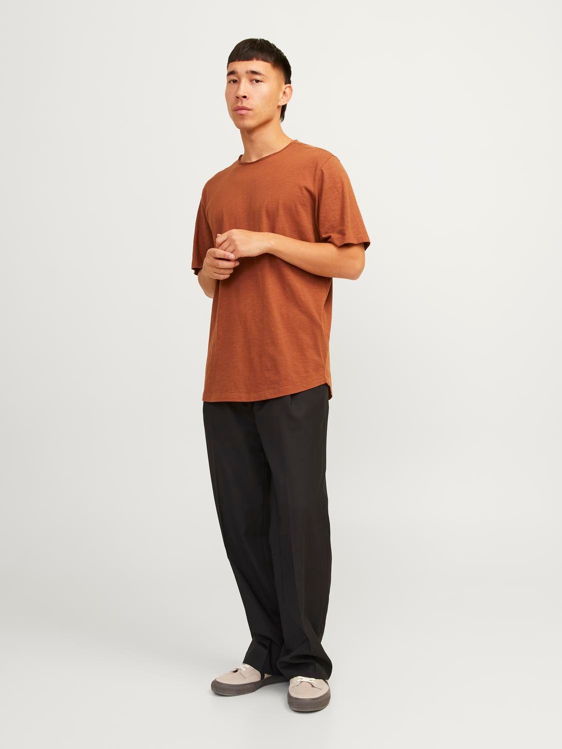 Jack & Jones Rundhalsshirt »JJEBASHER TEE O-NECK SS NOOS« mit Rundhalsausschnitt