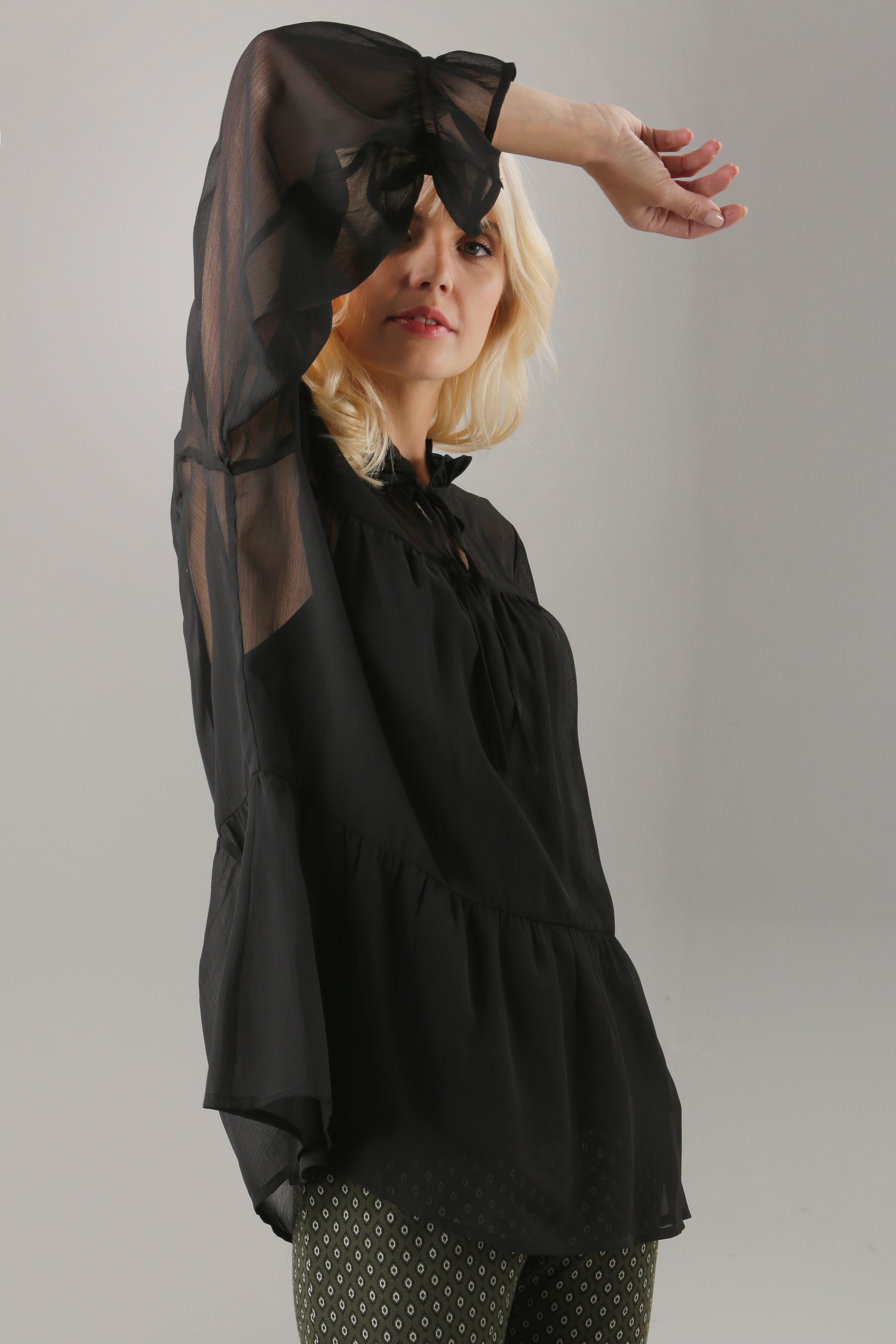 Aniston SELECTED Rüschenbluse, mit Volants im Online-Shop bestellen | Blusen