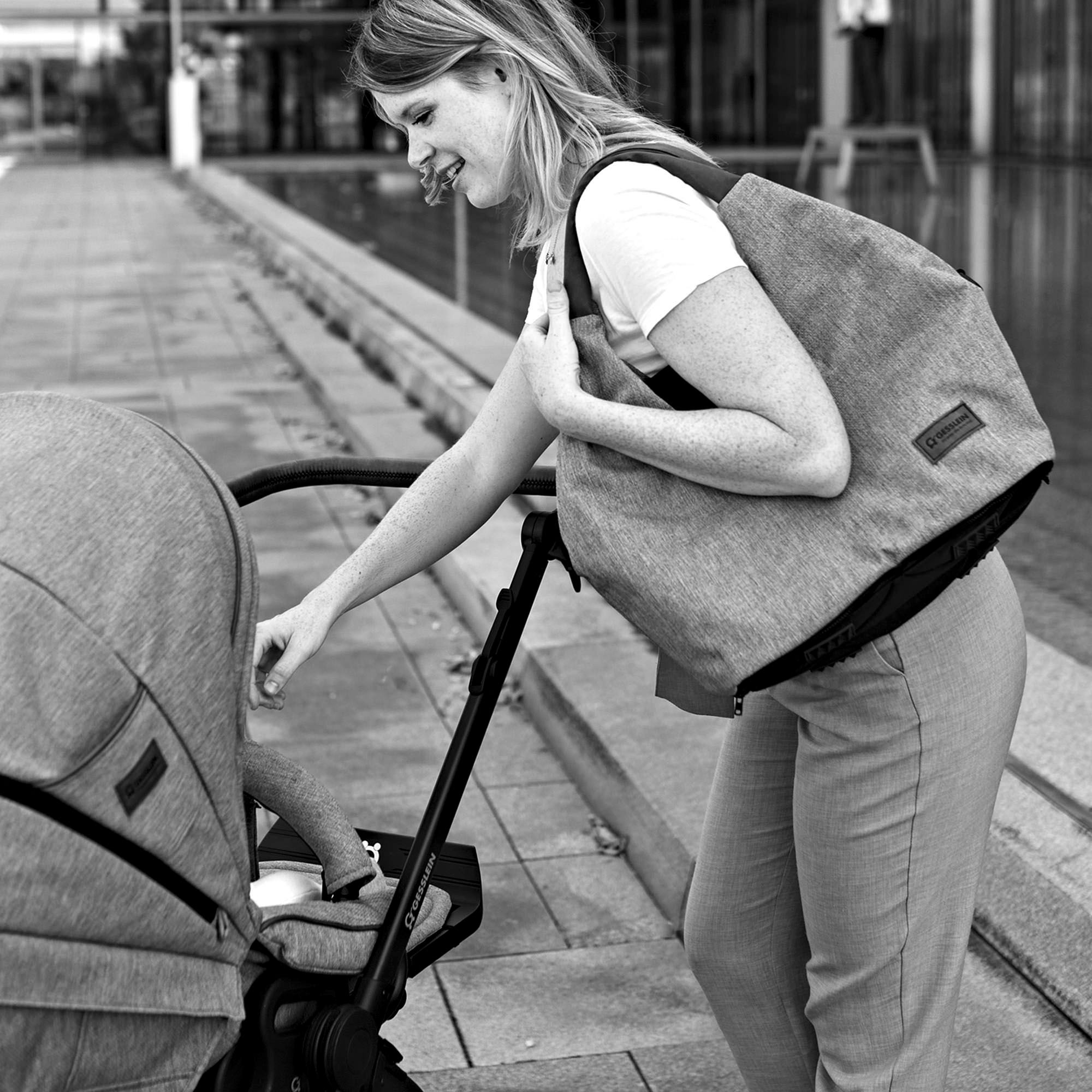 Gesslein Wickeltasche »N°5, sand«, mit Wickelauflage und Flaschenhalter, Made in Germany