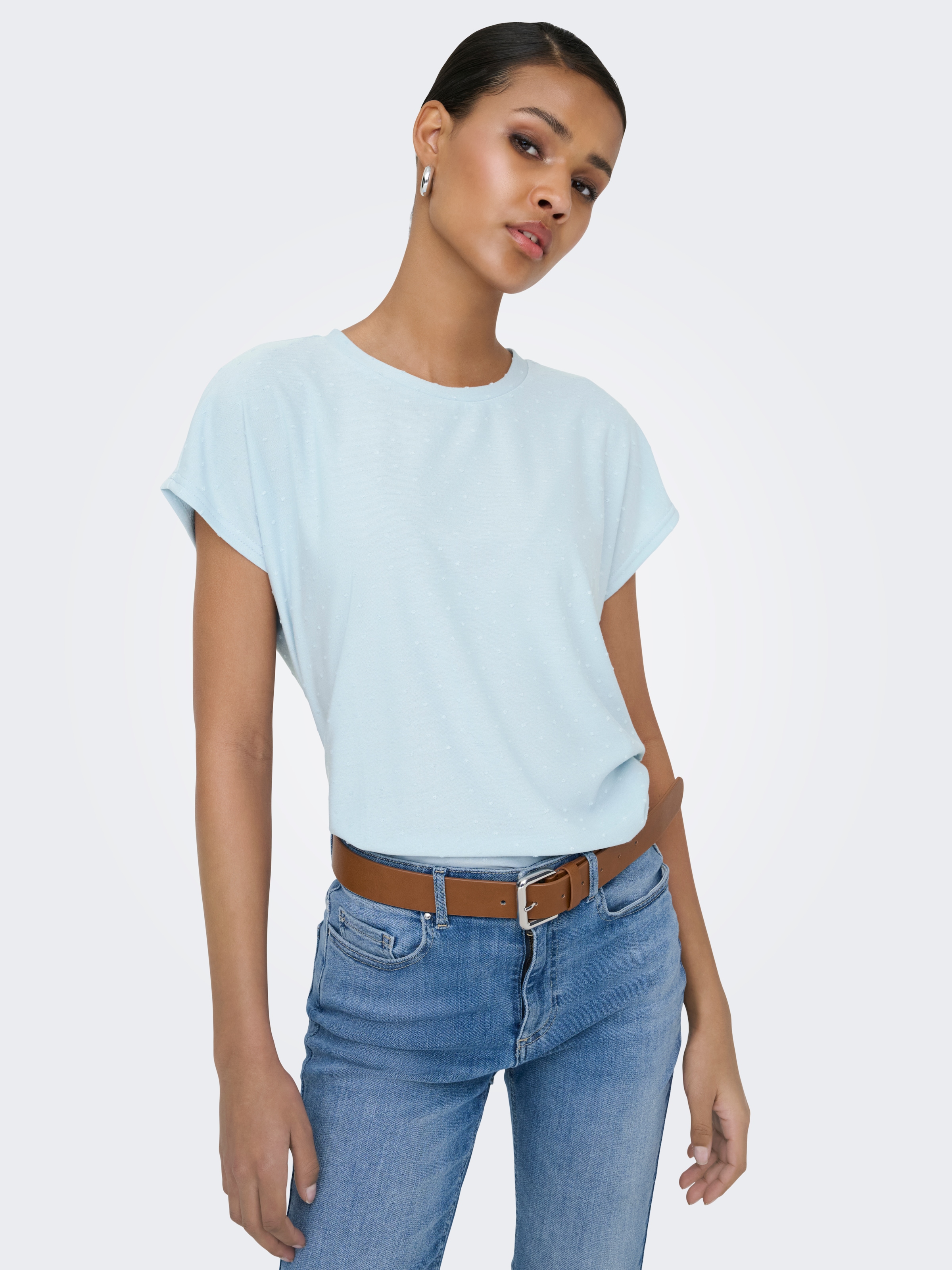 ONLY Kurzarmshirt »ONLMOLLY S/S O-NECK DOBBY TOP JRS« Materialmix, regular fit, Rundhals