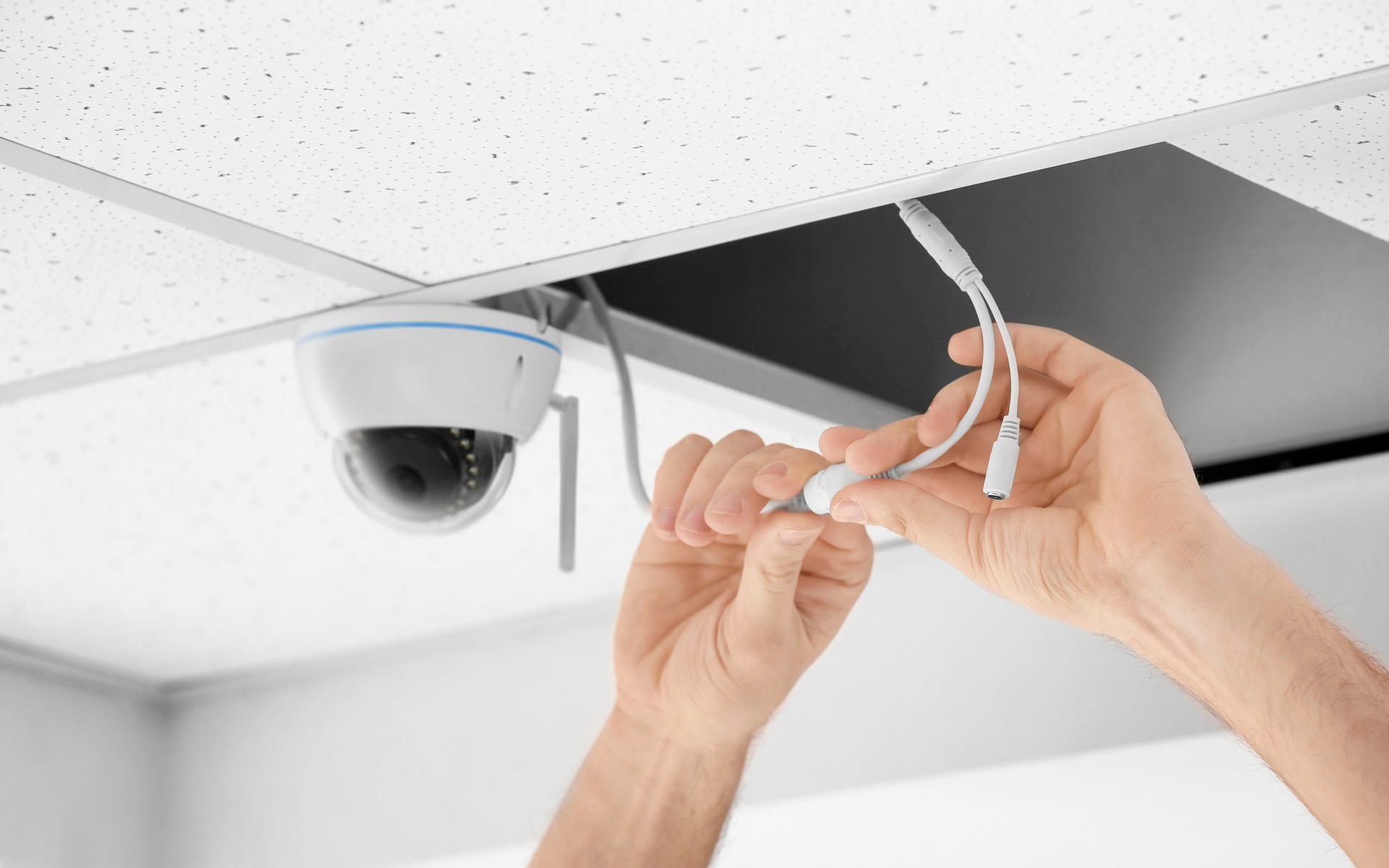 Alecto Überwachungskamera »DVC136IP«, Innenbereich, WLAN-Dome-Kamera für den Innen- und Außenbereich