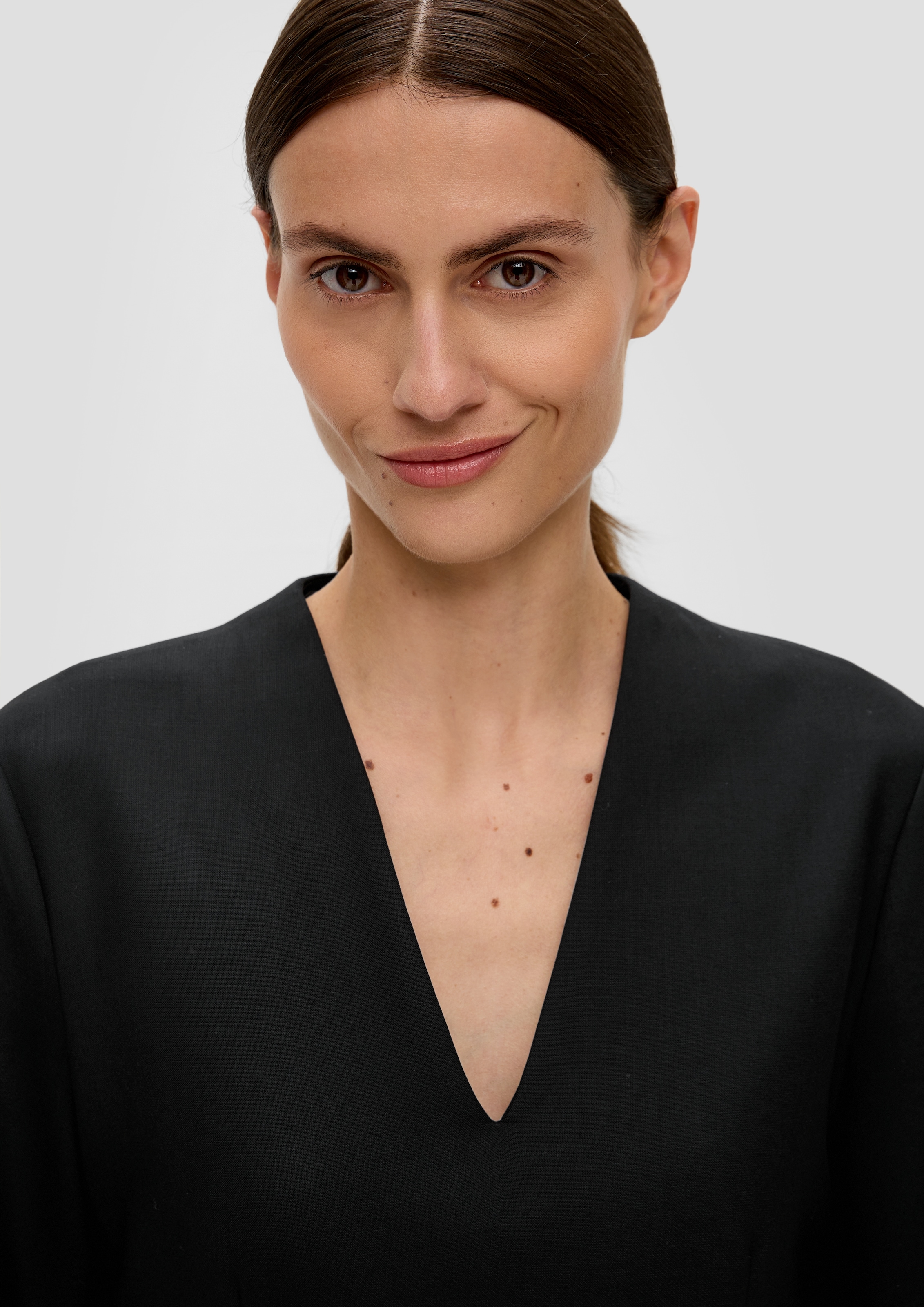 s.Oliver BLACK LABEL Minikleid, in Mini-Länge