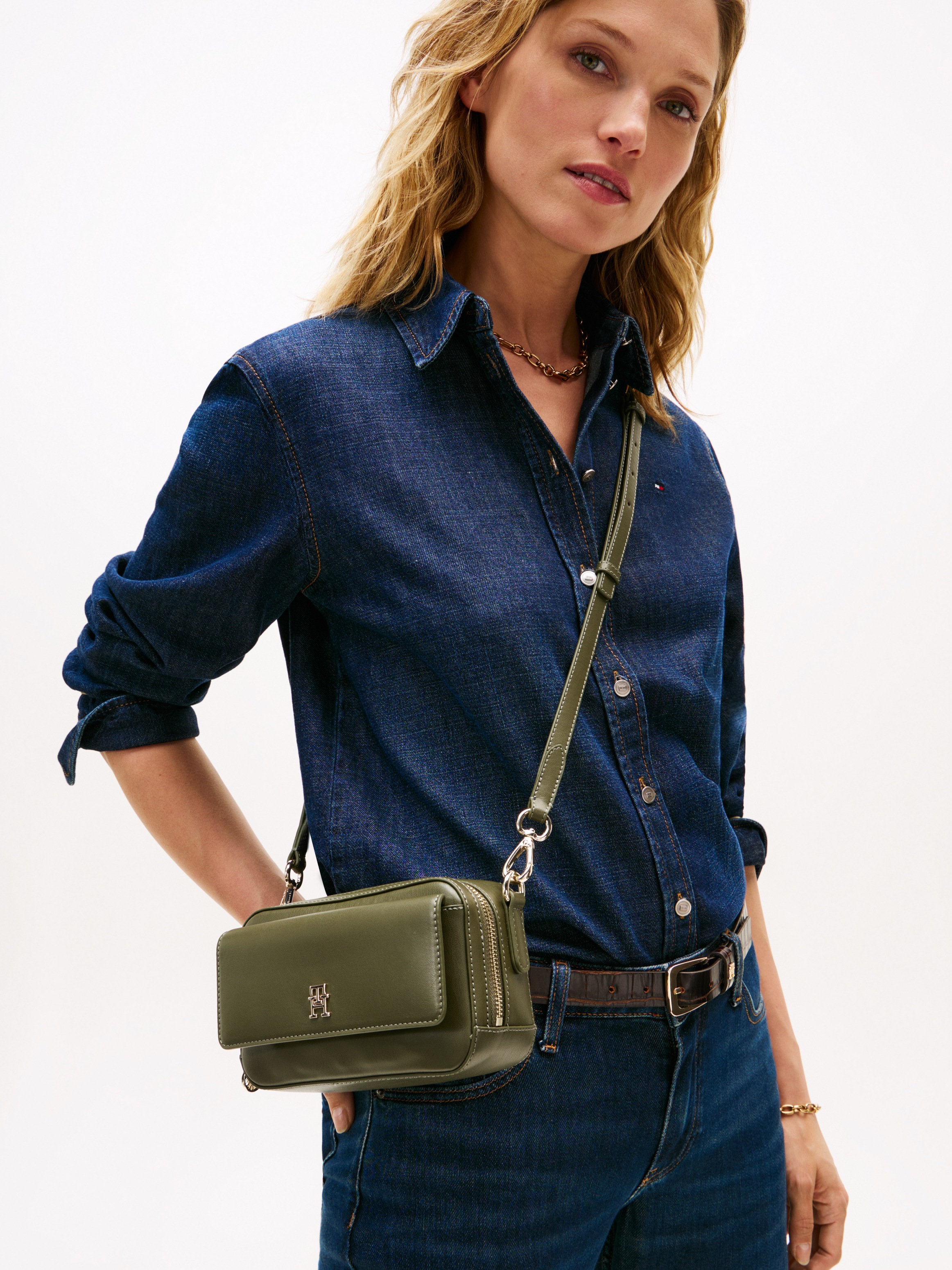 Tommy Hilfiger Mini Bag »TH ICON CAMERA BAG«, Damen Umhängetasche, Schultertasche mit TH-Logoemblem
