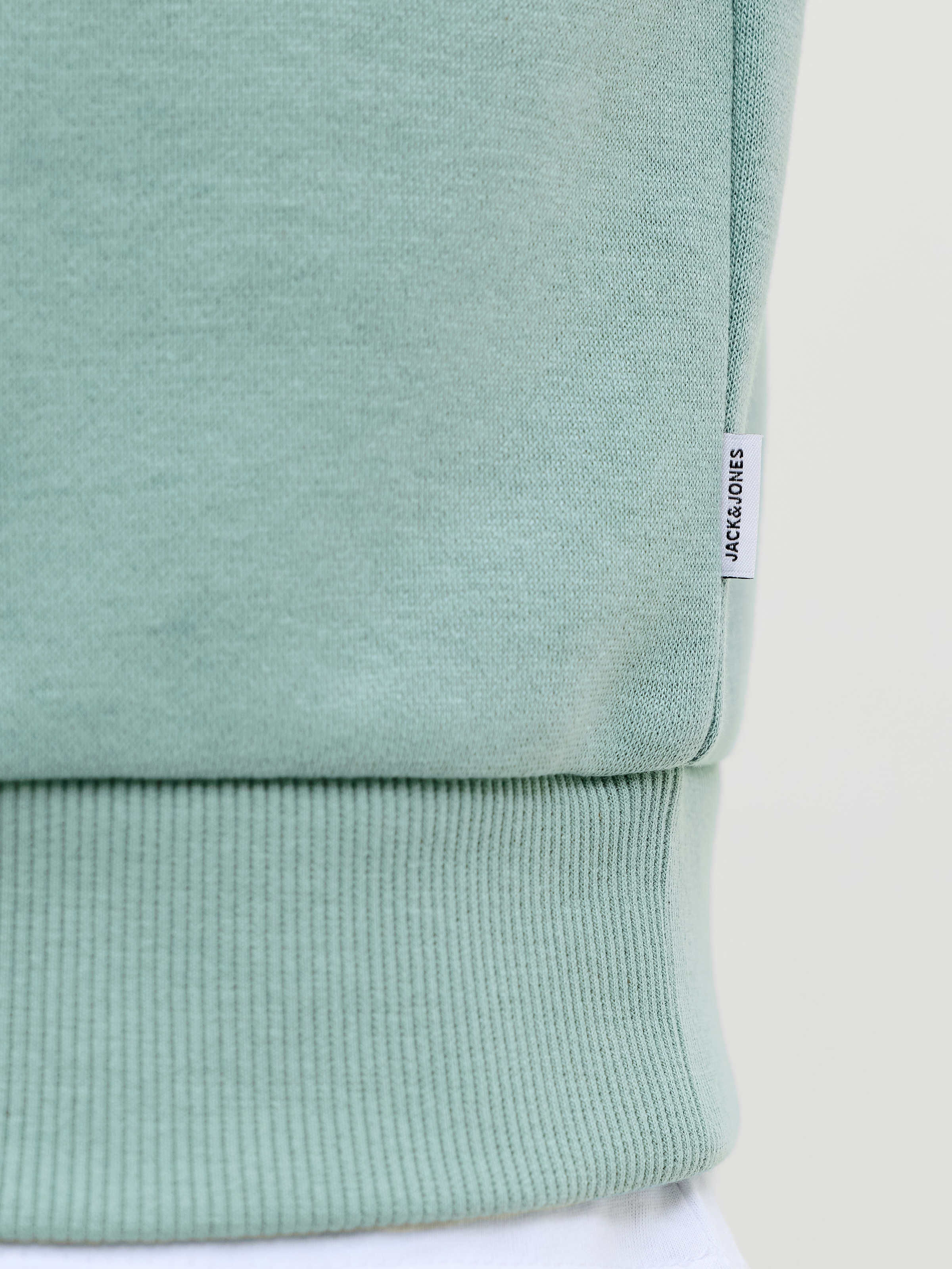 Jack & Jones Sweatshirt »JJEBRADLEY  mit Rippbündchen für Alltag und Freizeit«, Materialmix, relaxed fit
