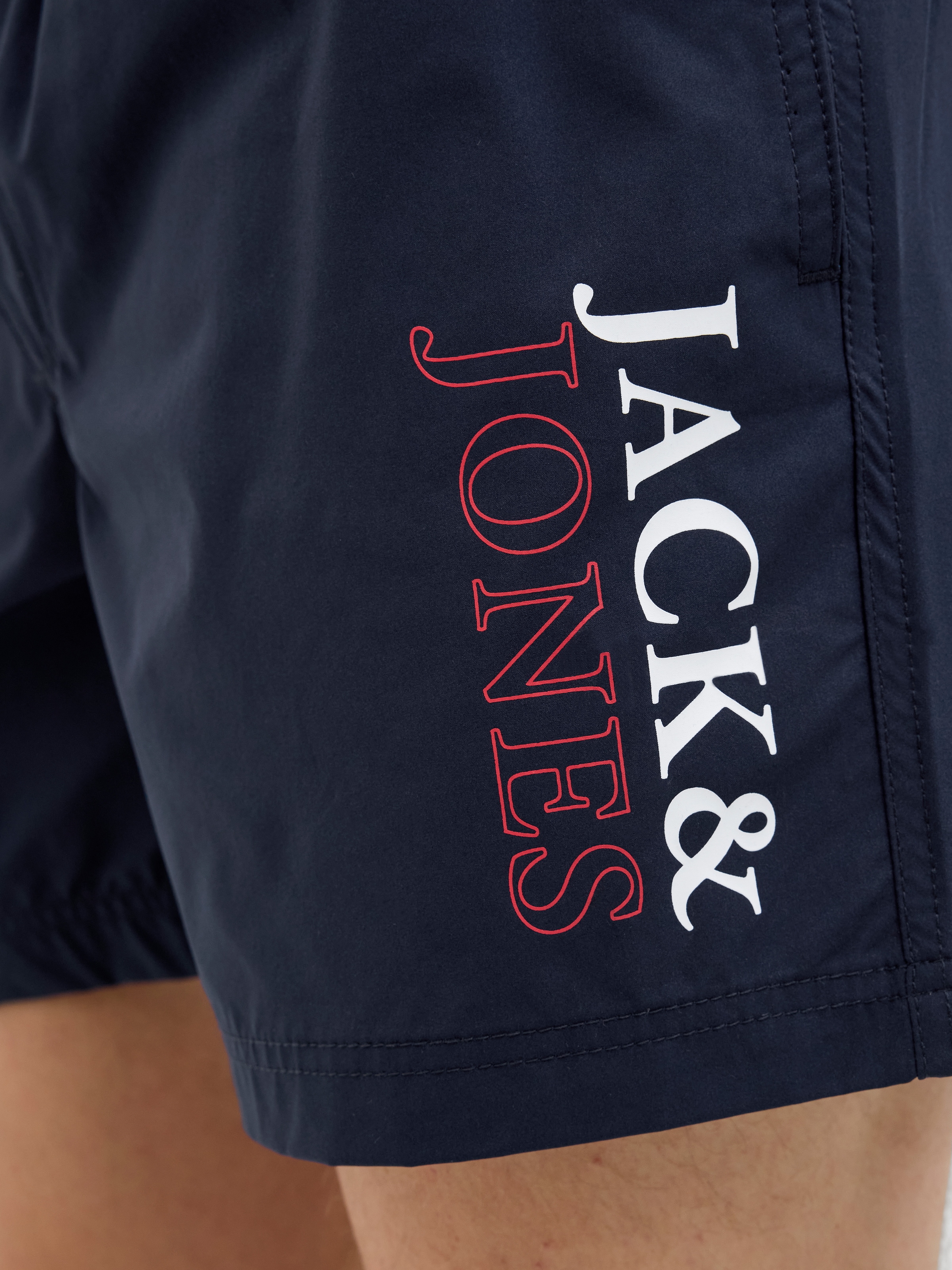 Jack & Jones Badeshorts »JPSTMAUI Badeshort mit mittlerer Taille und elastischem Bund«, unifarben, modisch, regular fit, Web