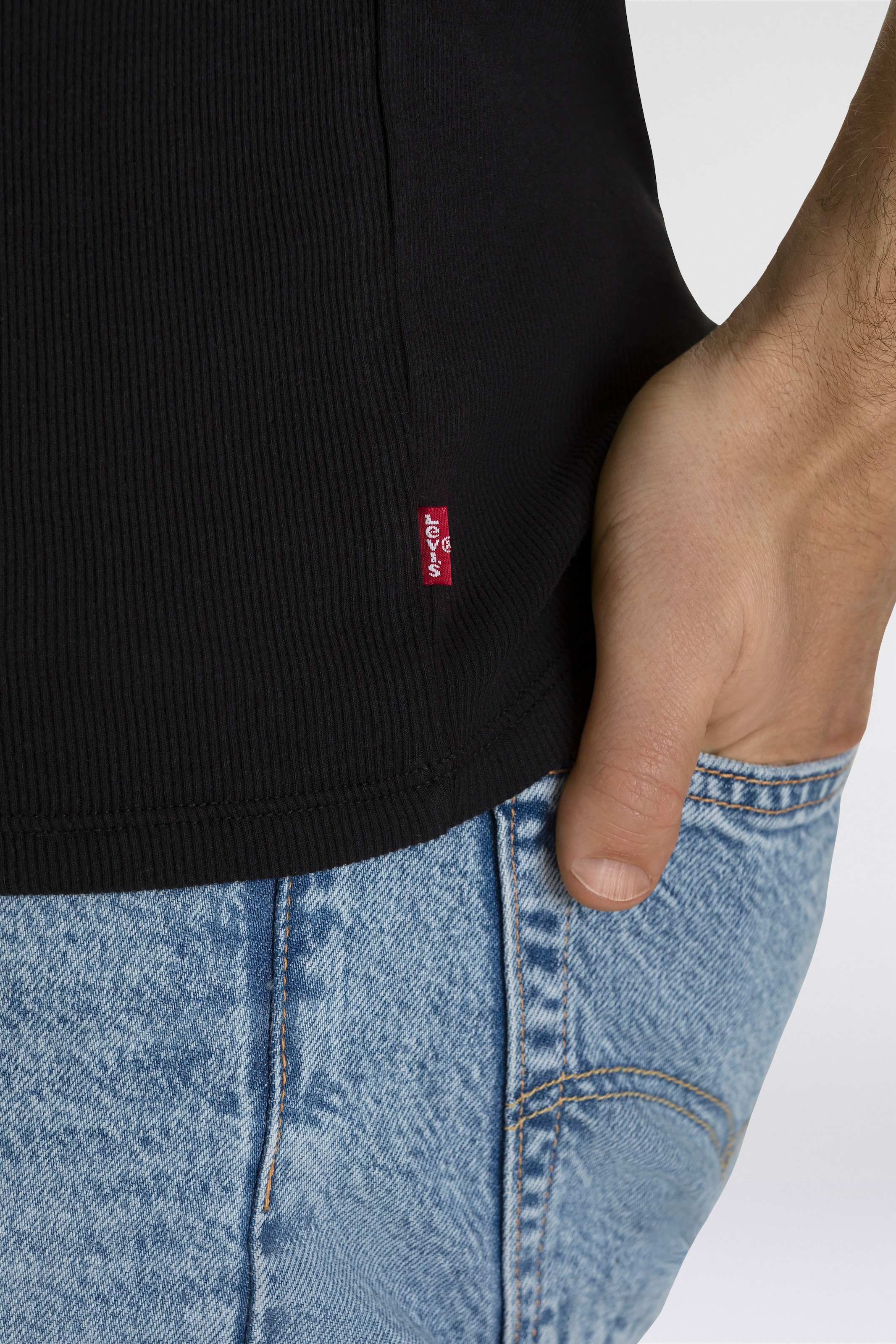 Levi's® Ripptanktop »Pride Rib Tank - 2 Pack«, (Packung, 2 tlg., 2er), in Schwarz und Weiß