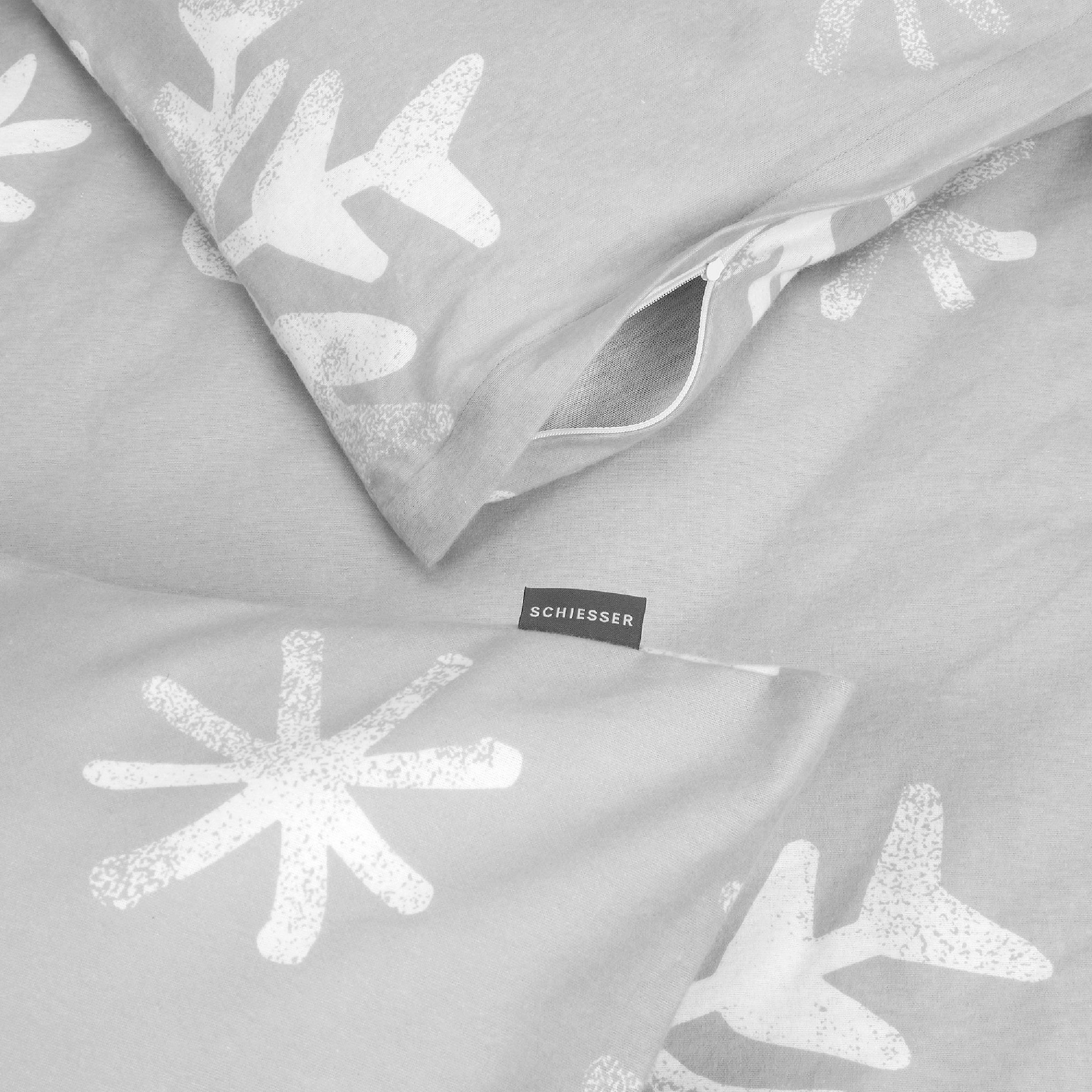 Schiesser Bettwäsche »Skadi aus weicher Baumwolle mit weißen Schneeflocken«, MADE IN GREEN by OEKO-TEX®-zertifiziert