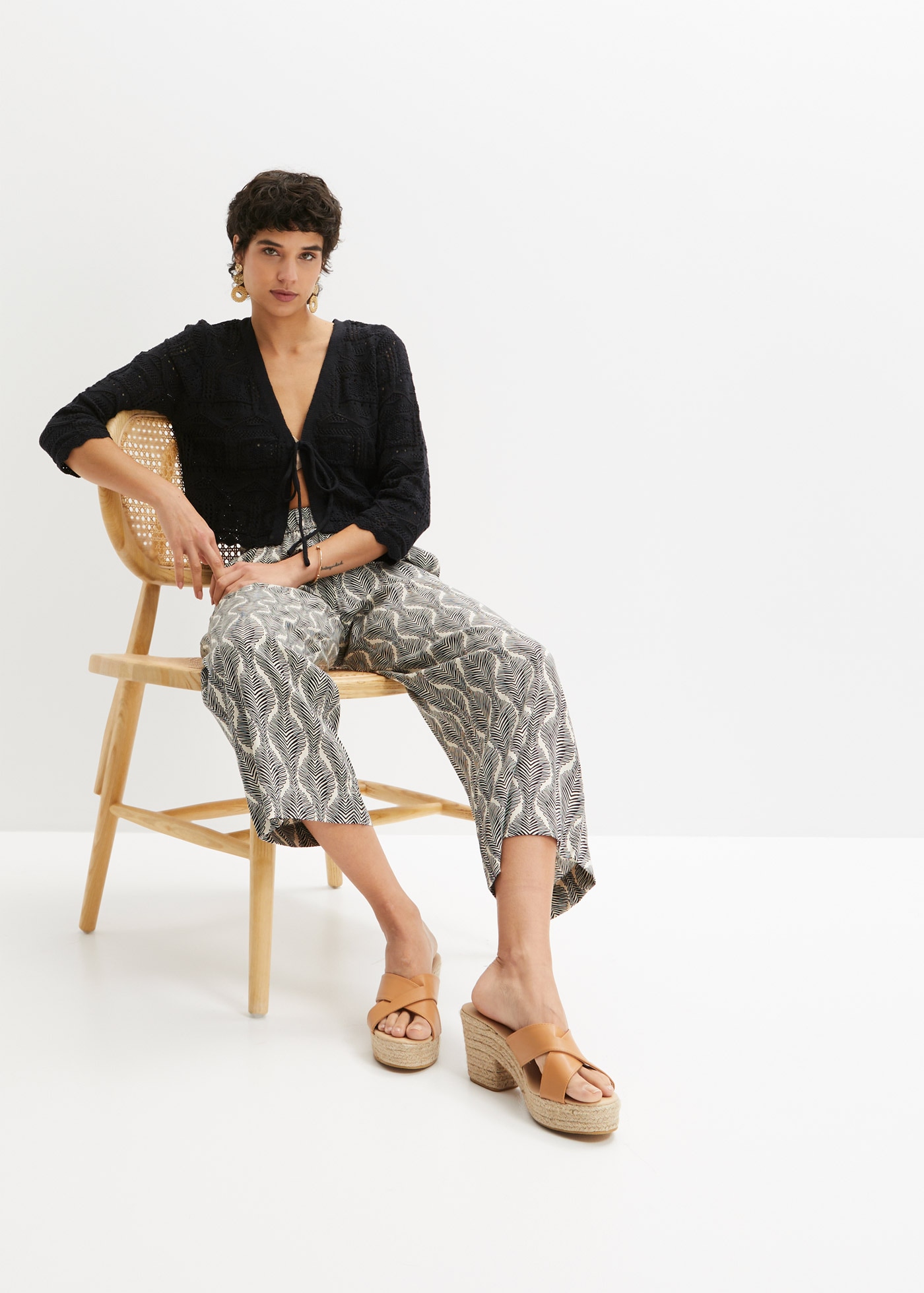 bonprix »Ajour-Bolero« bequeme Passform, 3/4-Ärmel, Ajour-Bolero