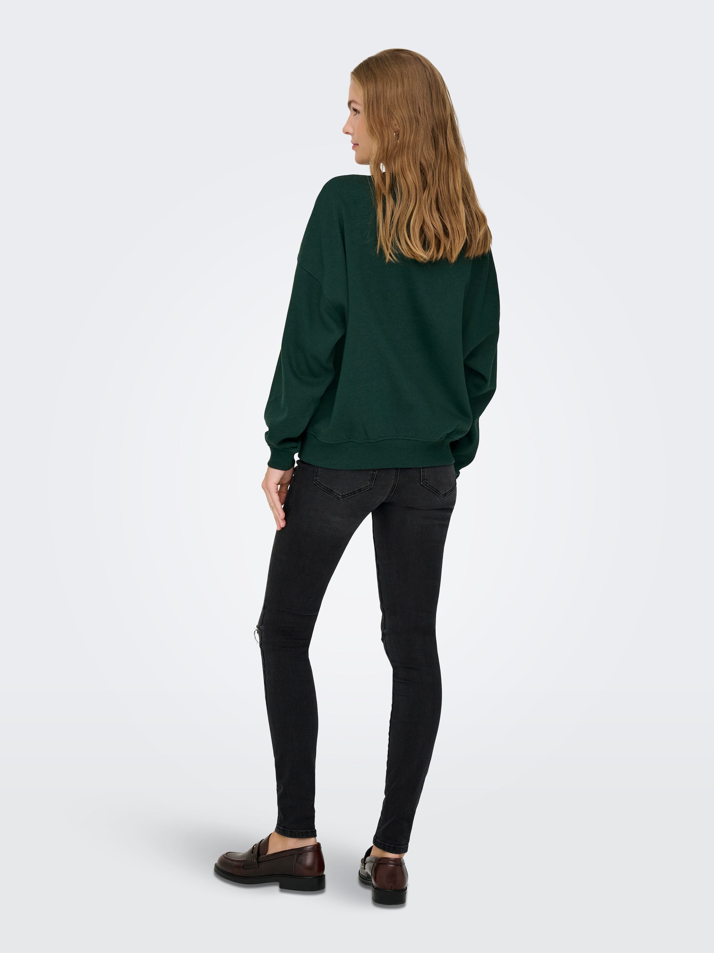 JDY Sweatshirt »JDYMESA L/S O-NECK EMB SWEAT JRS NOOS«, Baumwollmischung, regular fit
