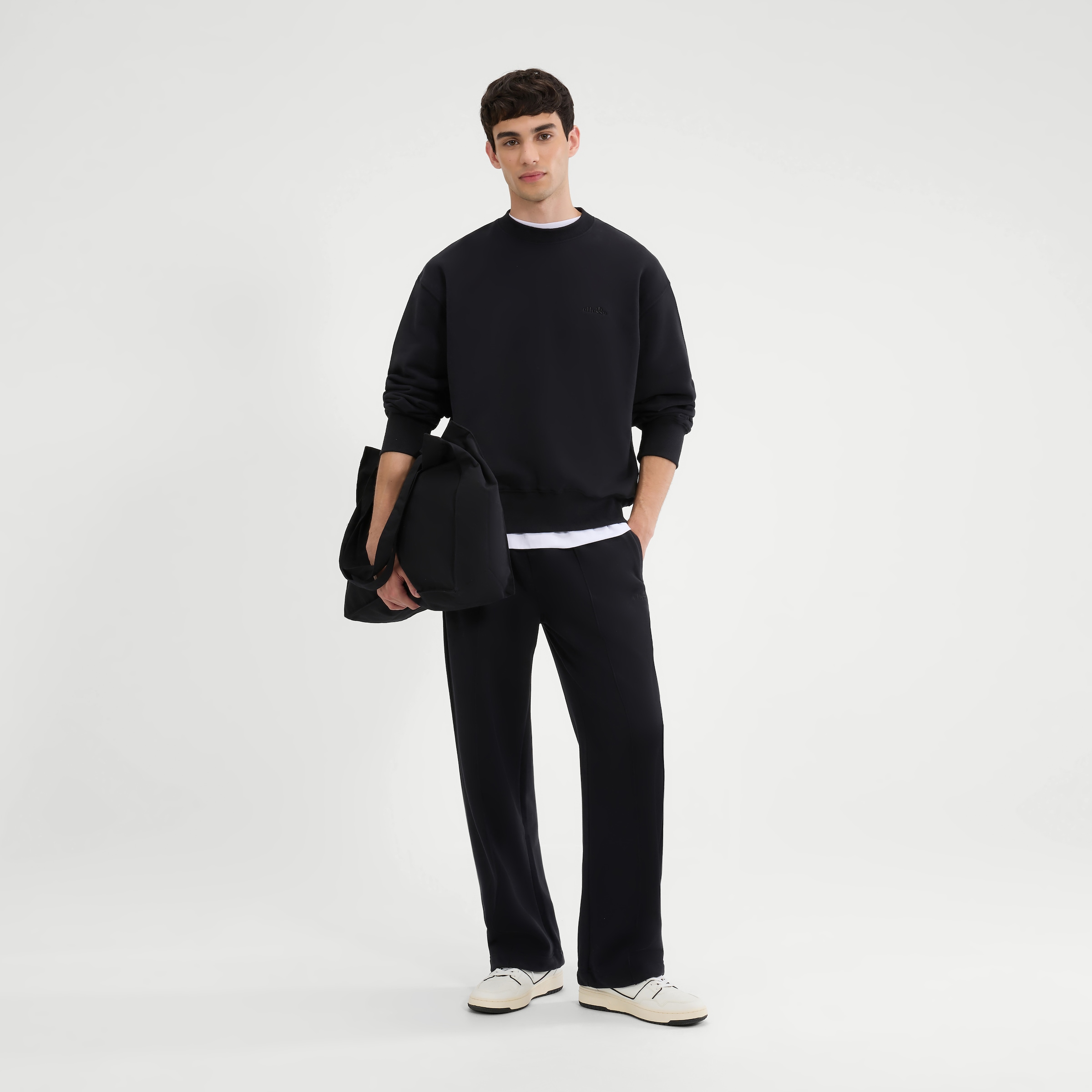 Ellesse Jogginghose »PAULLO JOG PANT«  aus Baumwolle und Polyester, erhältlich in den Größen XS bis XXL