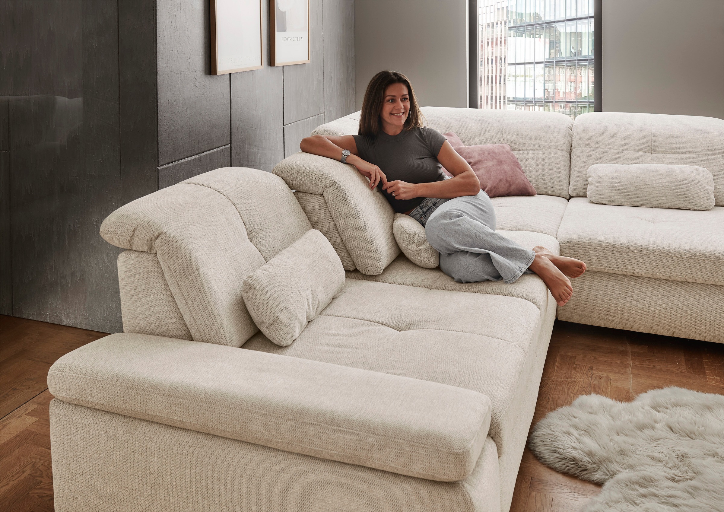 Die PlanBar Ecksofa »MP-IN16012 L-Form Kaltschaum-Polsterung«, inkl. Sitztiefenverstellung, optional mit Funktionen