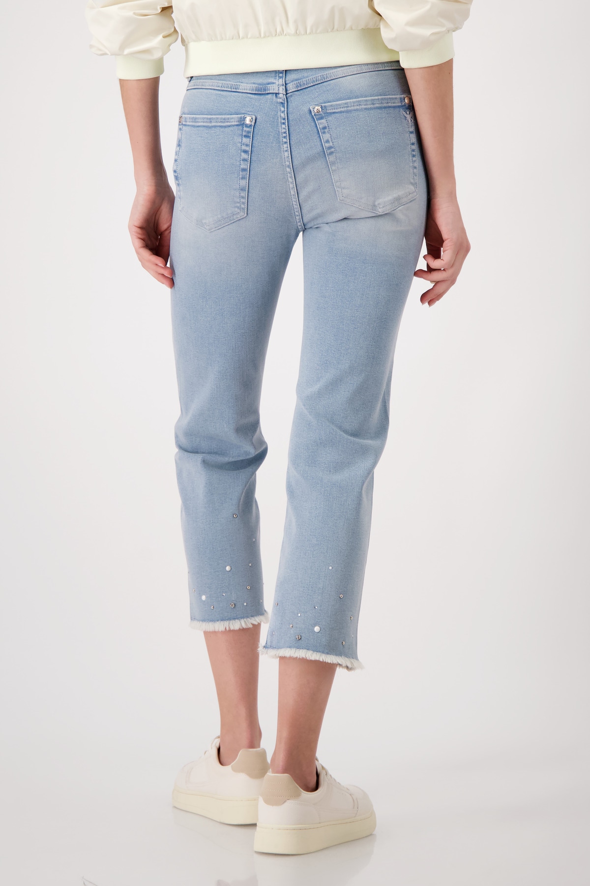 Monari 7/8-Hose »Hose Greta short Schmuck«  Regular fit mit Schmuckdetails