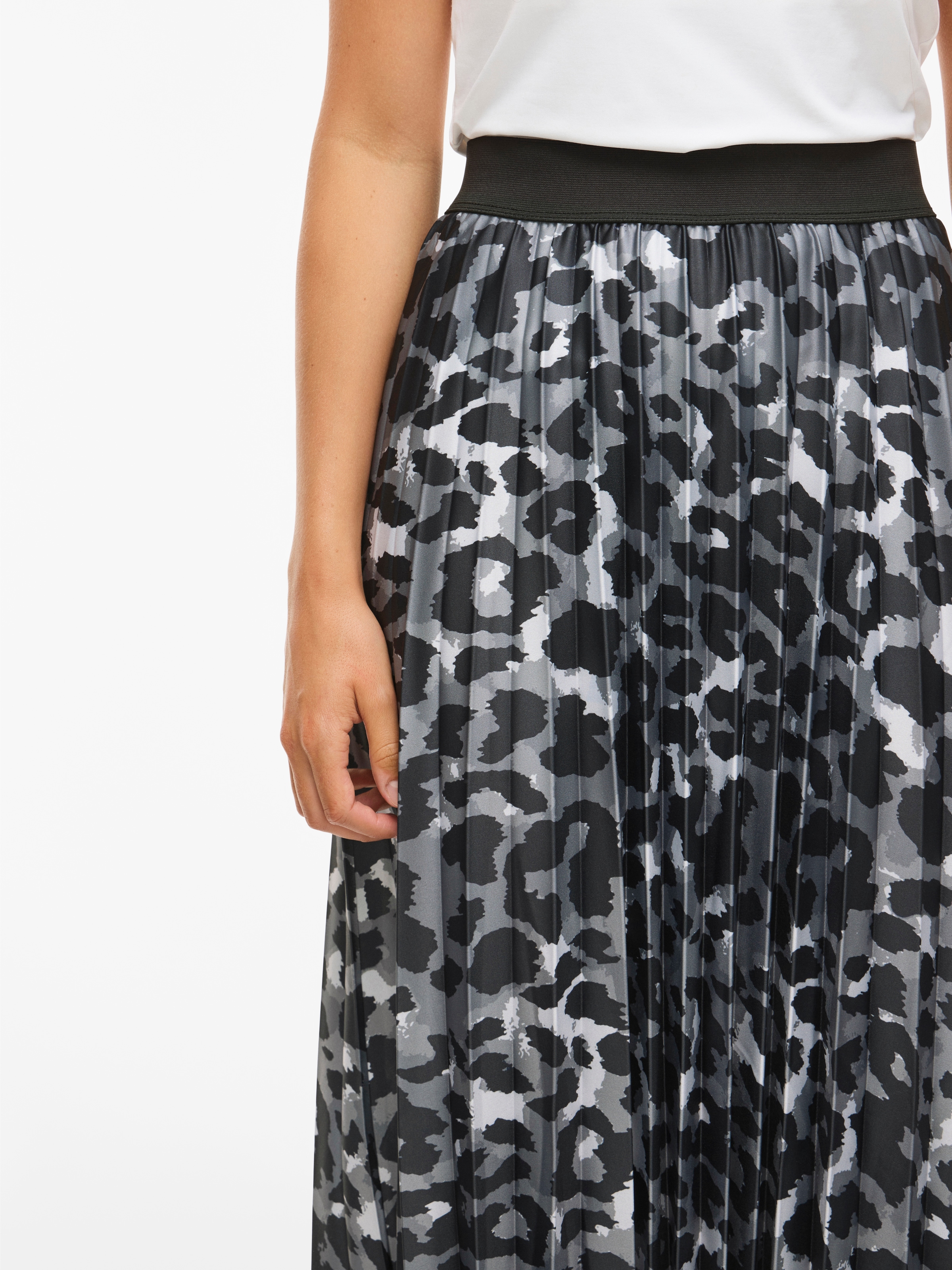 Vila Plisseerock »VINITBAN PRINT SKIRT - NOOS«