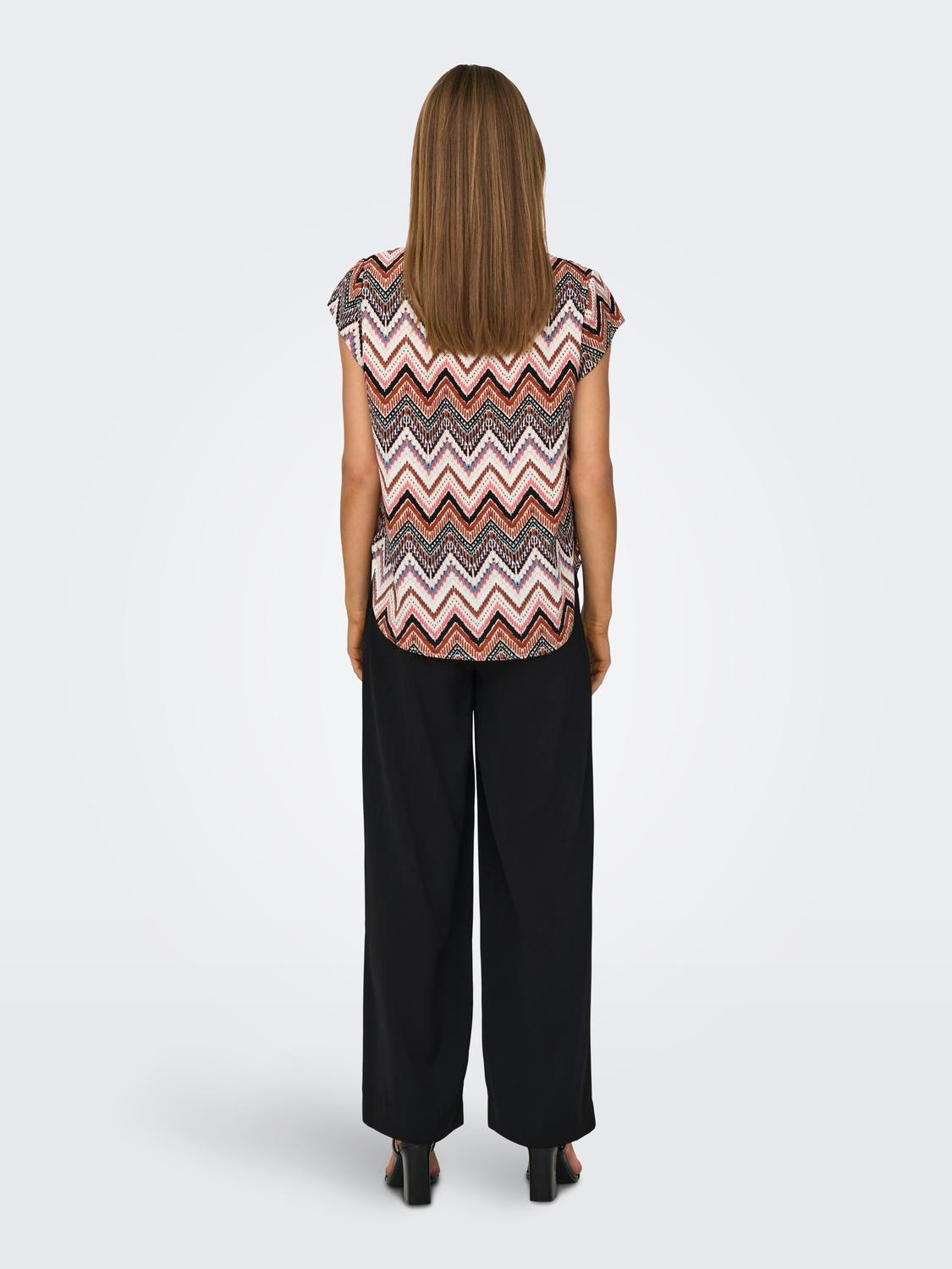 ONLY Shirtbluse »ONLVIC S/S AOP TOP NOOS PTM«, mit Allover Druck