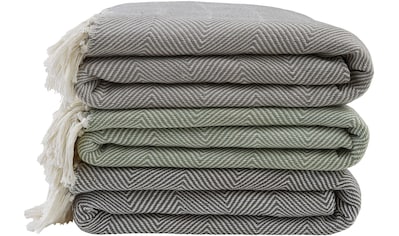 Trigema Tagesdecke »TRIGEMA Fleece-Decke mit Karo-Muster« bestellen