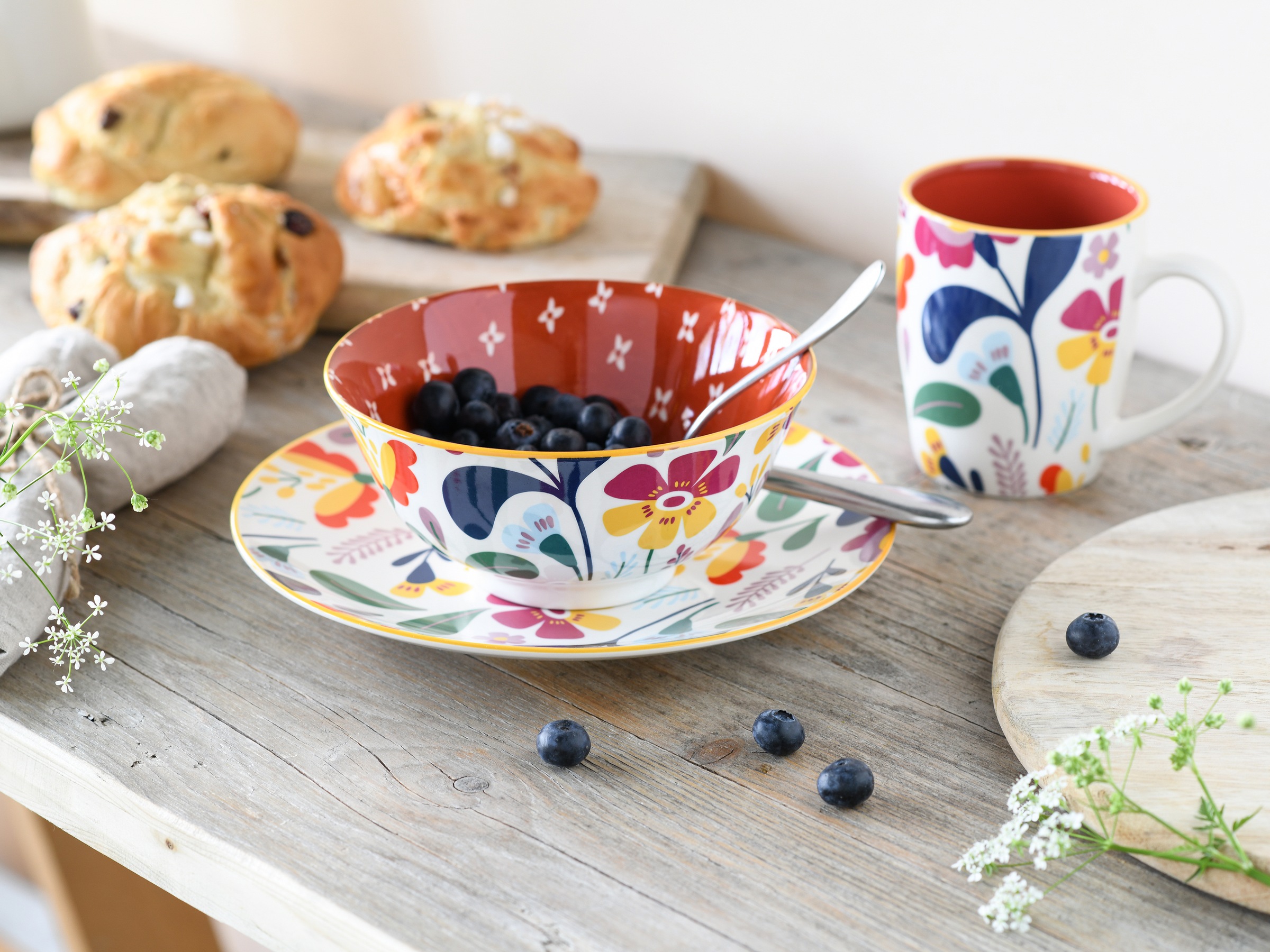 CreaTable Teller-Set »Folklore Bunt, Tellerset 12-tlg«, (Set, 12 tlg.), Blumenmotive