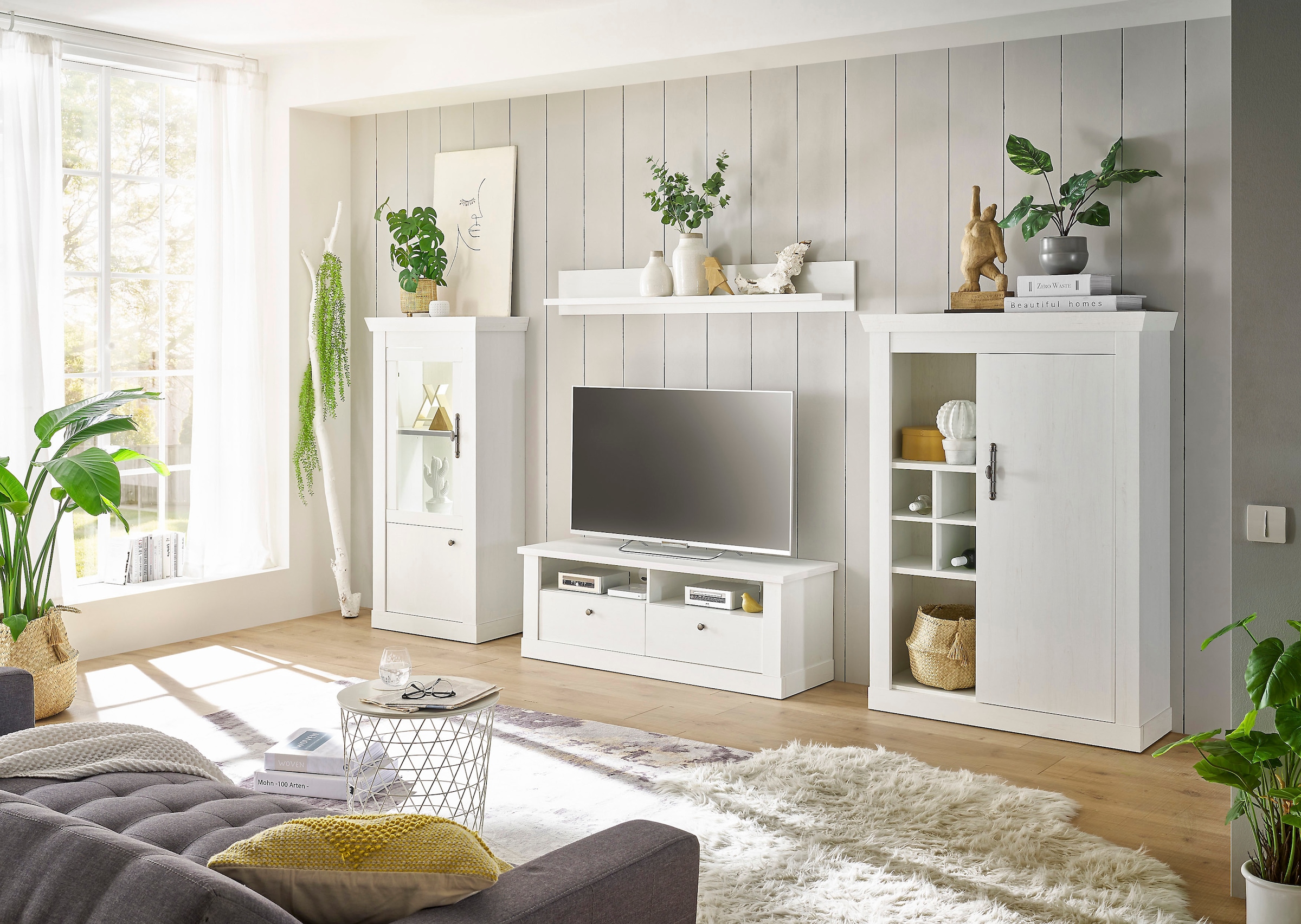 Home affaire Highboard »RAVENNA«, im romantischen Landhausstil, Griffe aus Metall, Höhe 146 cm
