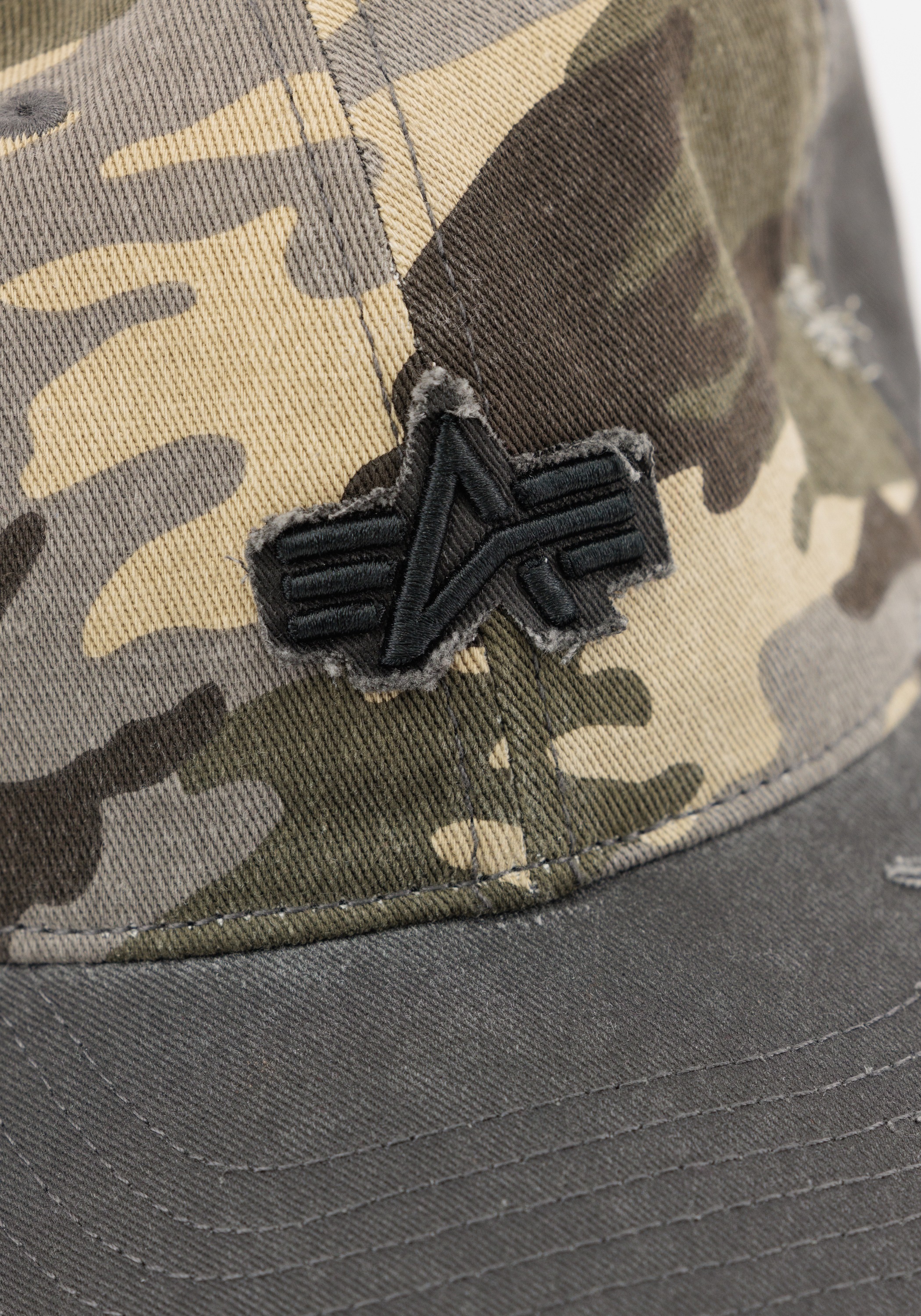 Alpha Industries Trucker Cap »Alpha Industries Accessoires - Headwear Distressed Logo Camo Cap«