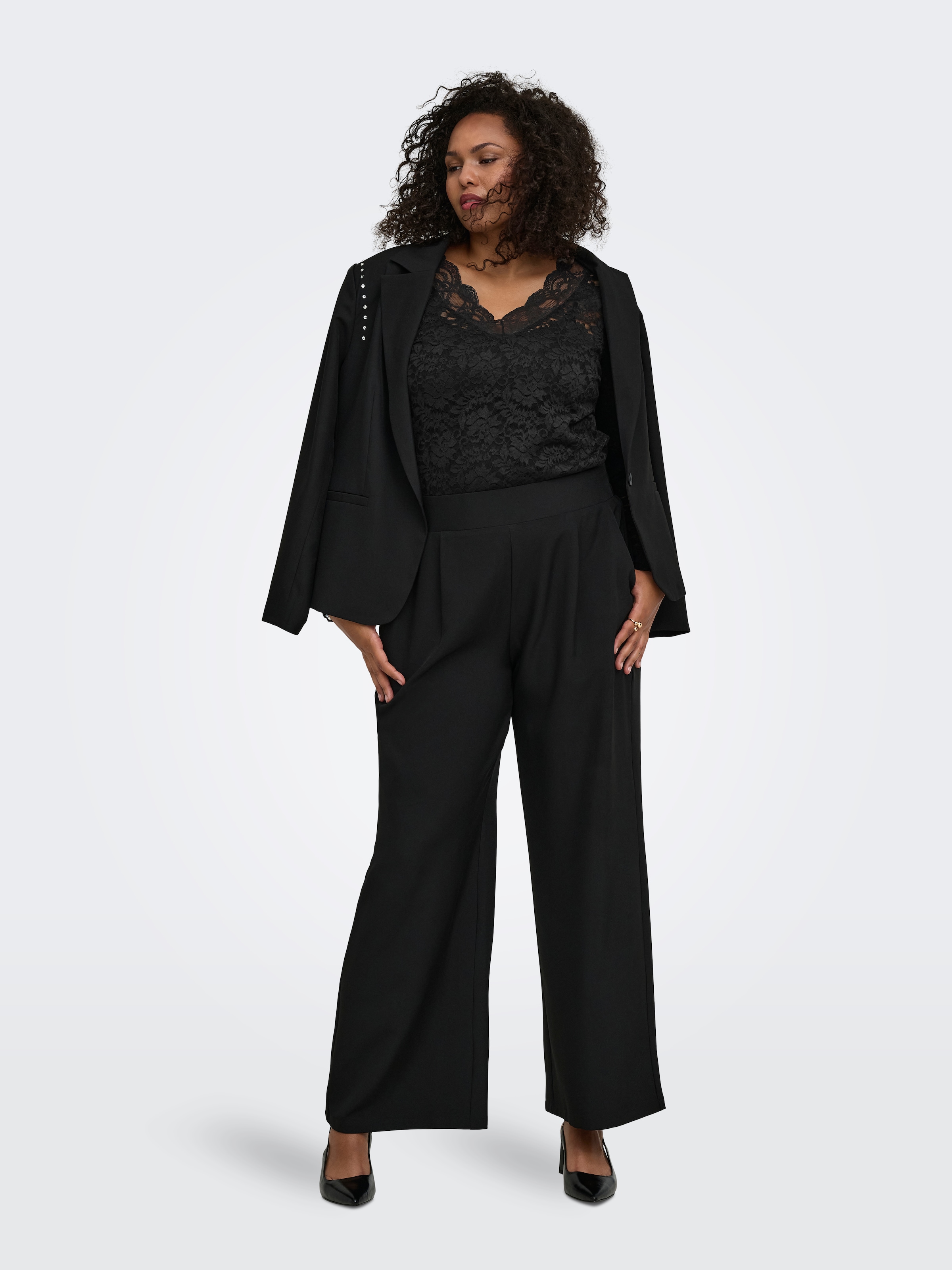 ONLY CARMAKOMA Langarmshirt »CARNIKKA L/S LACE TOP JRS NOOS« Kunstfaser