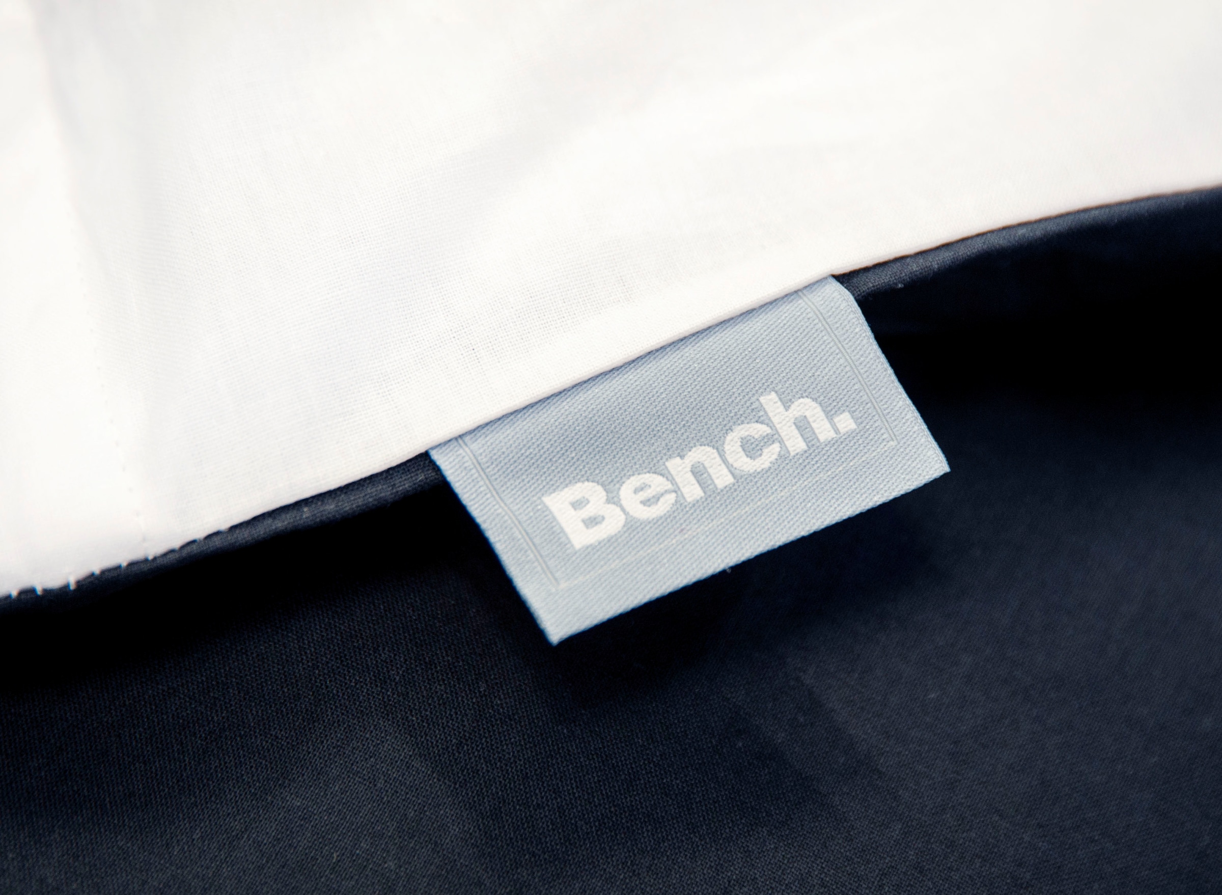 Bench. Wendebettwäsche »Bench in Gr. 135x200 oder 155x220 cm«, Bettwäsche aus Baumwolle, moderne Bettwäsche mit Wendeoptik