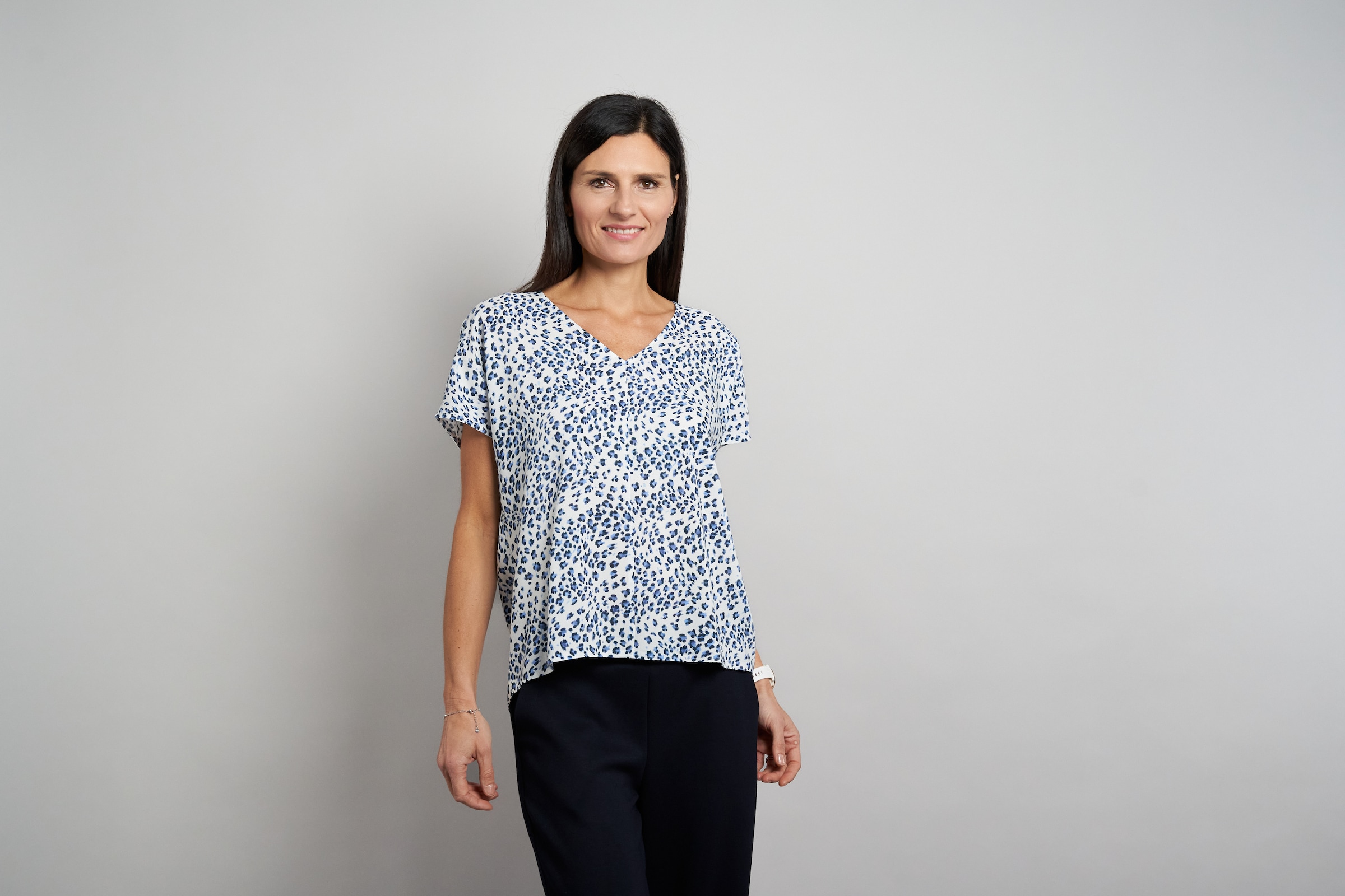 Seidel Moden Kurzarmbluse »Otto exclusiv« mit Minimalprint und V-Ausschnitt - MADE IN GERMANY