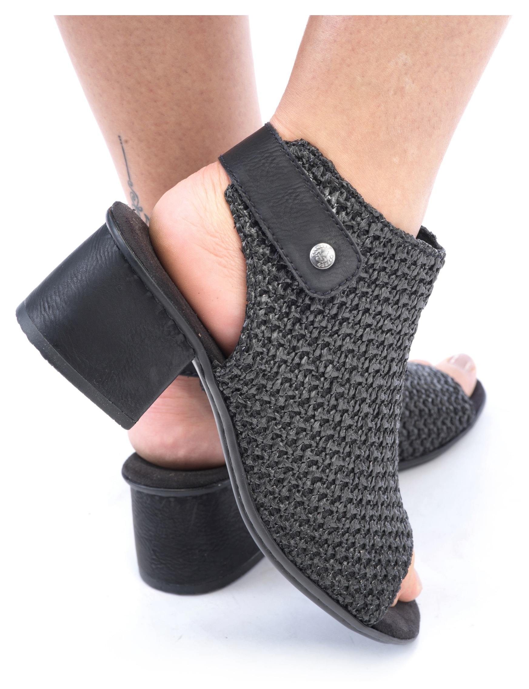 Rieker Sandalette  , Sommerschuh, Sandalette, Blockabsatz, in modischer Flecht-Optik