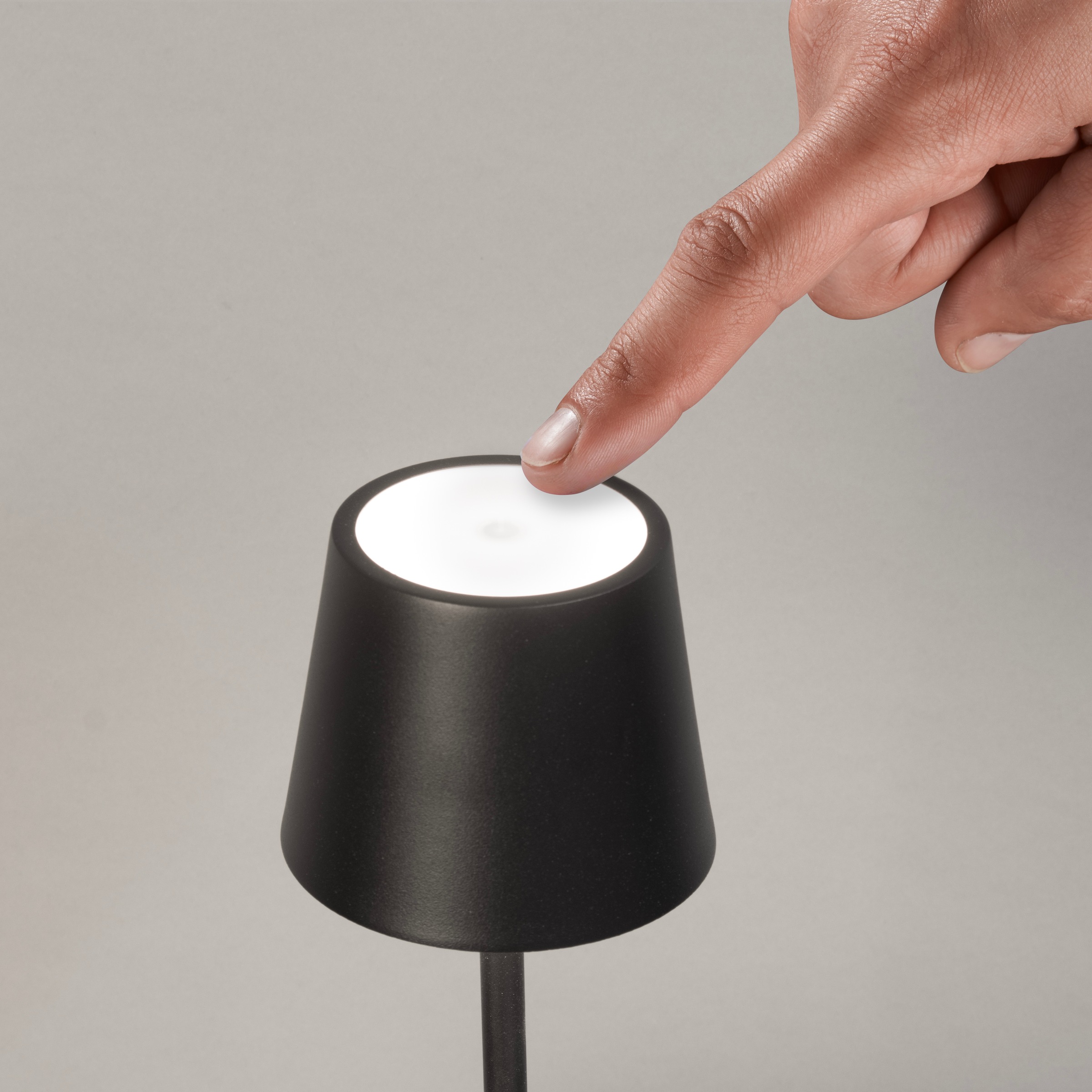 easy! BY FHL Außen-Tischleuchte »Roxi«, 1 flammig, Leuchtmittel LED-Modul | LED fest integriert, lange Leuchtdauer