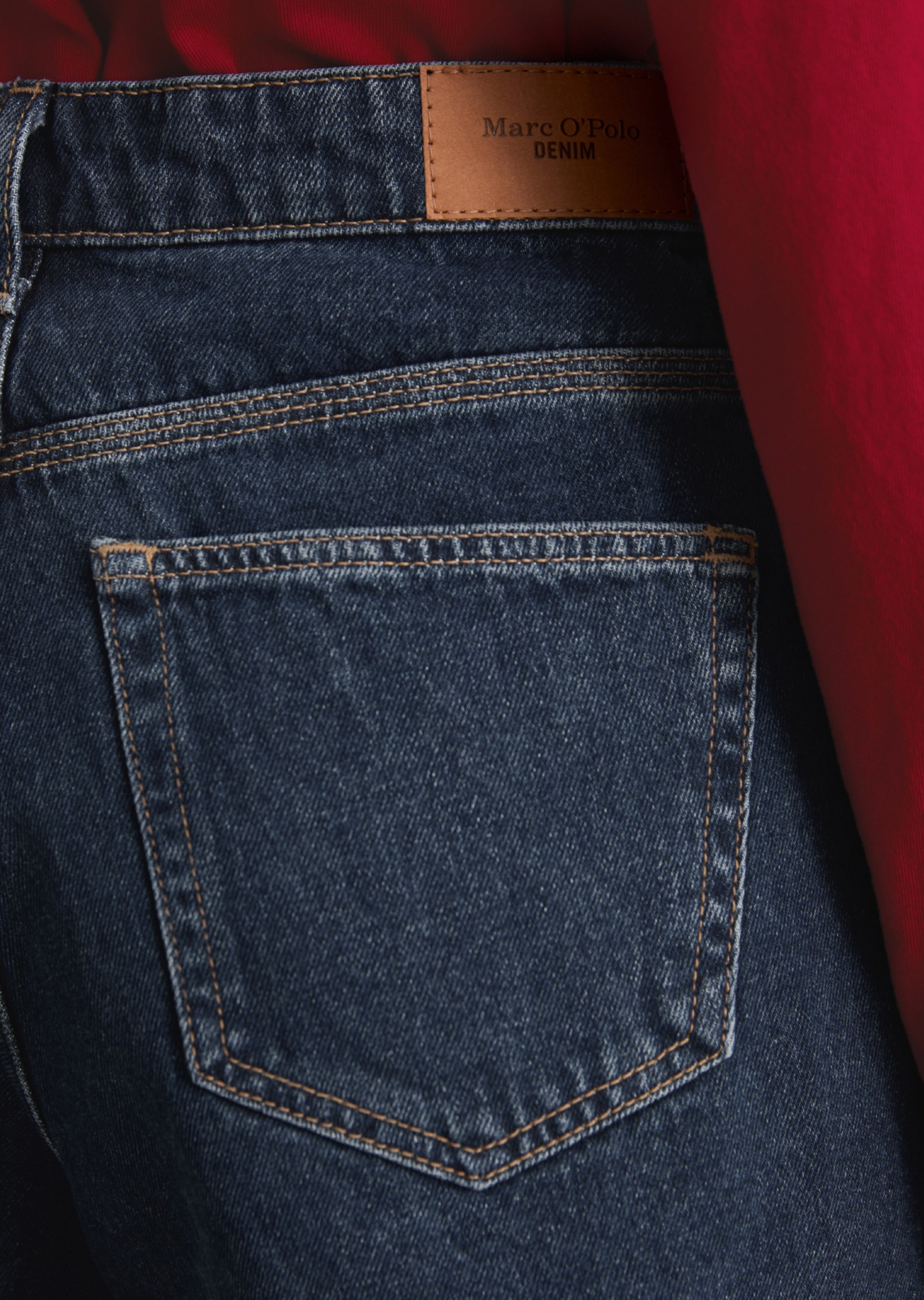 Marc O'Polo DENIM Jeansshorts »Model Filda relaxed aus Rigid Denim« hohe Leibhöhe