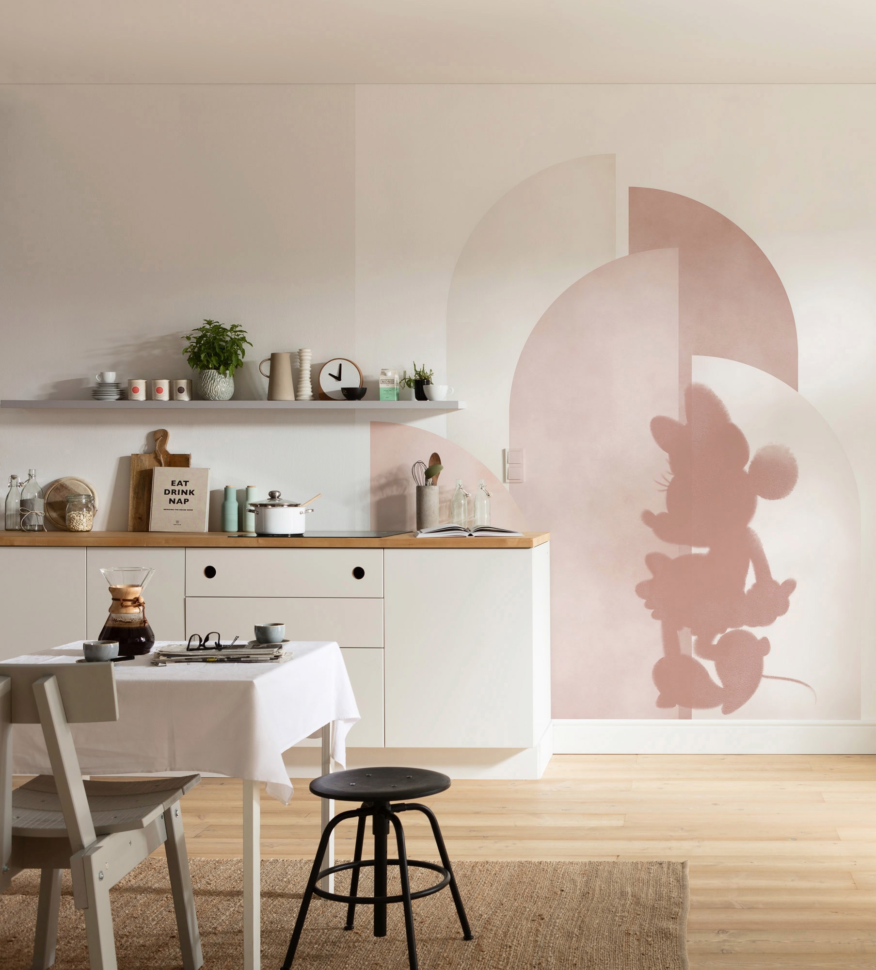 Komar Vliestapete »Digitaldruck Vlies -  Minnie Creative Aesthetic - Größe 250 x 280 cm« bedruckt glatt Kinderzimmer